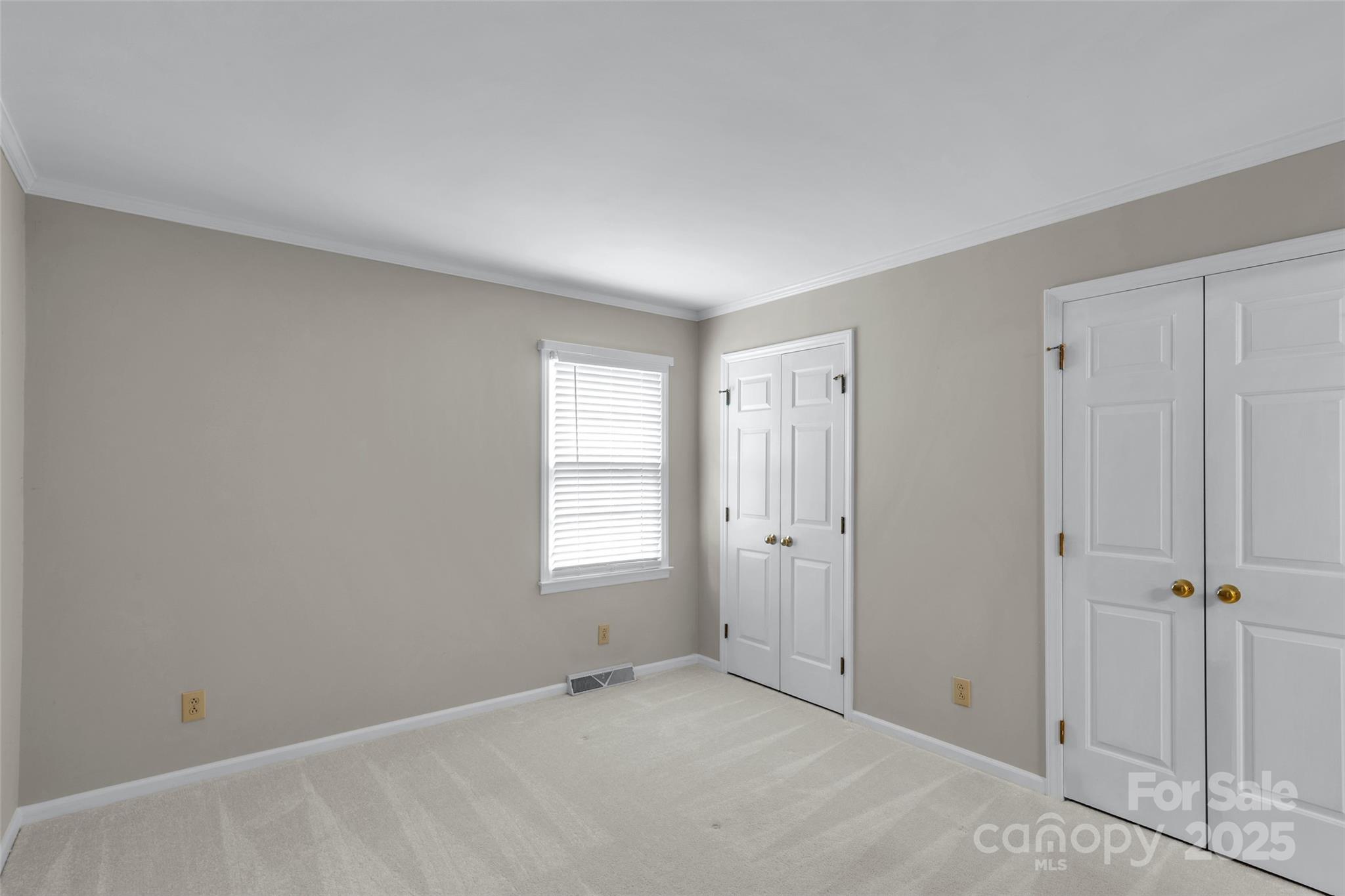 1401 Matthews Plantation Drive — Matthews