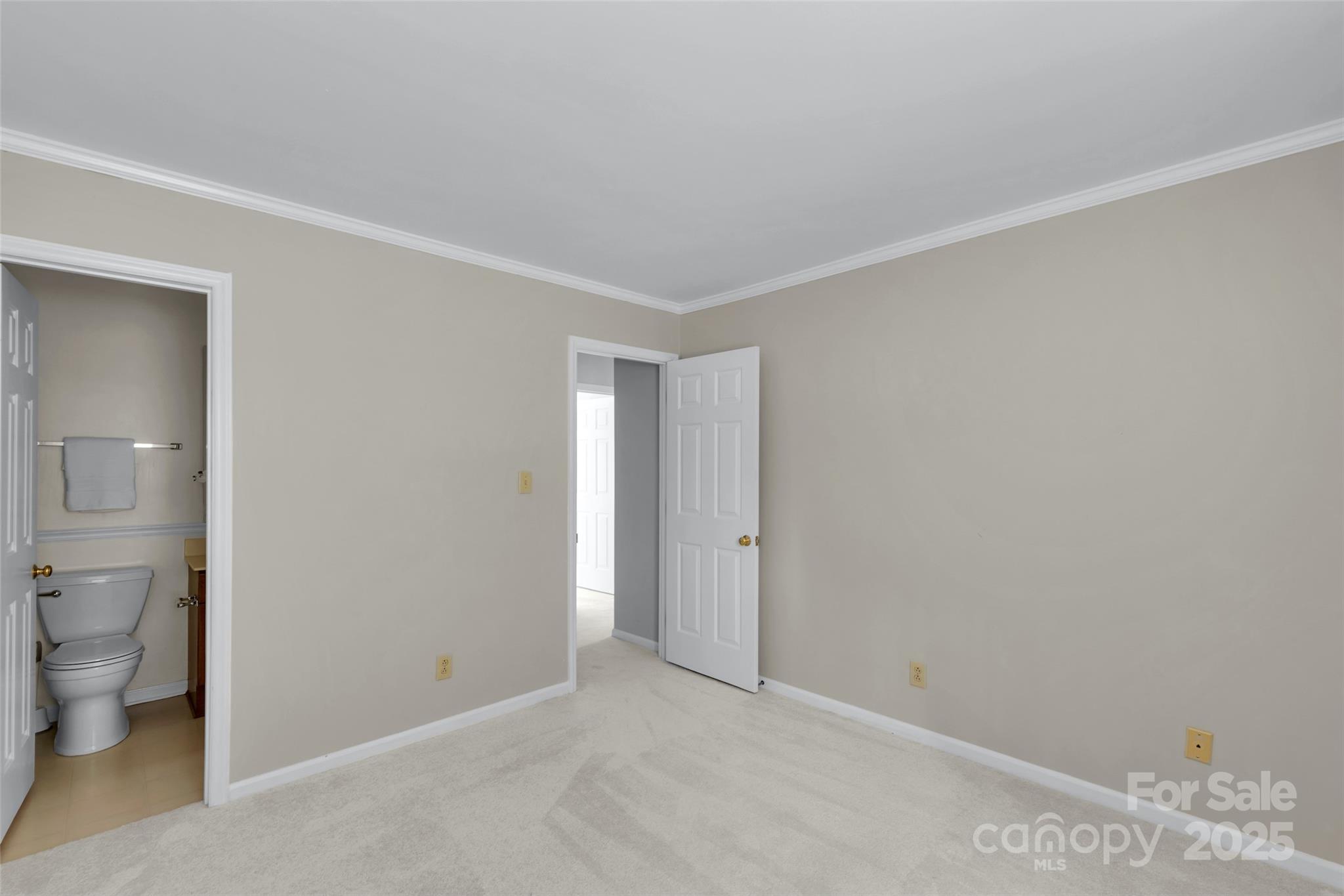 1401 Matthews Plantation Drive — Matthews