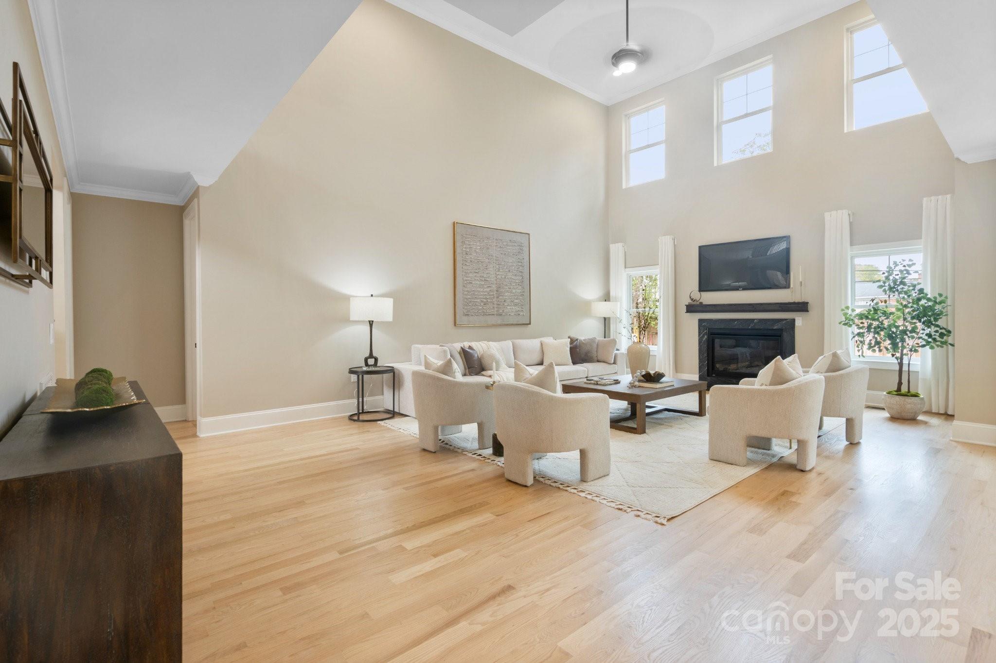4023 Randolph Road — Charlotte