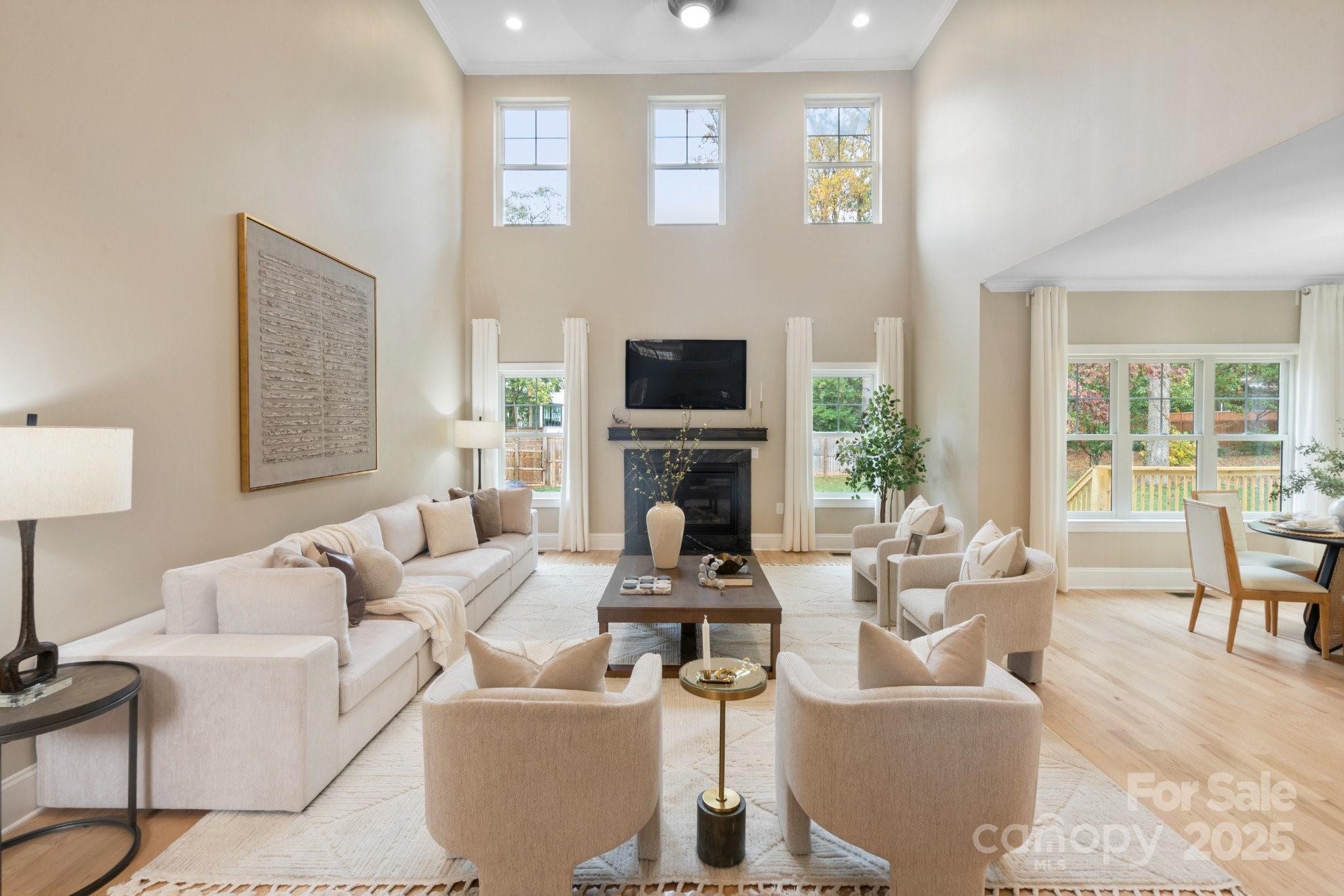 4023 Randolph Road — Charlotte