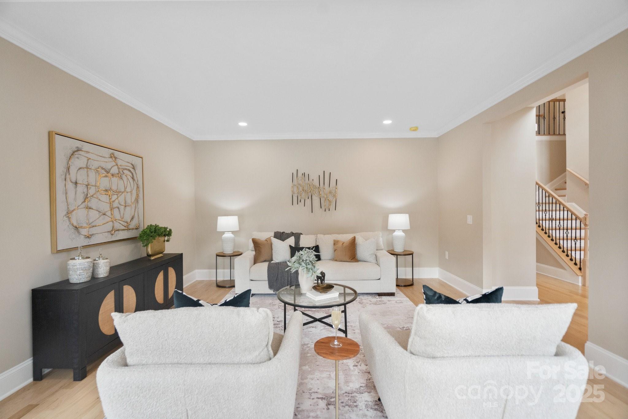 4023 Randolph Road — Charlotte