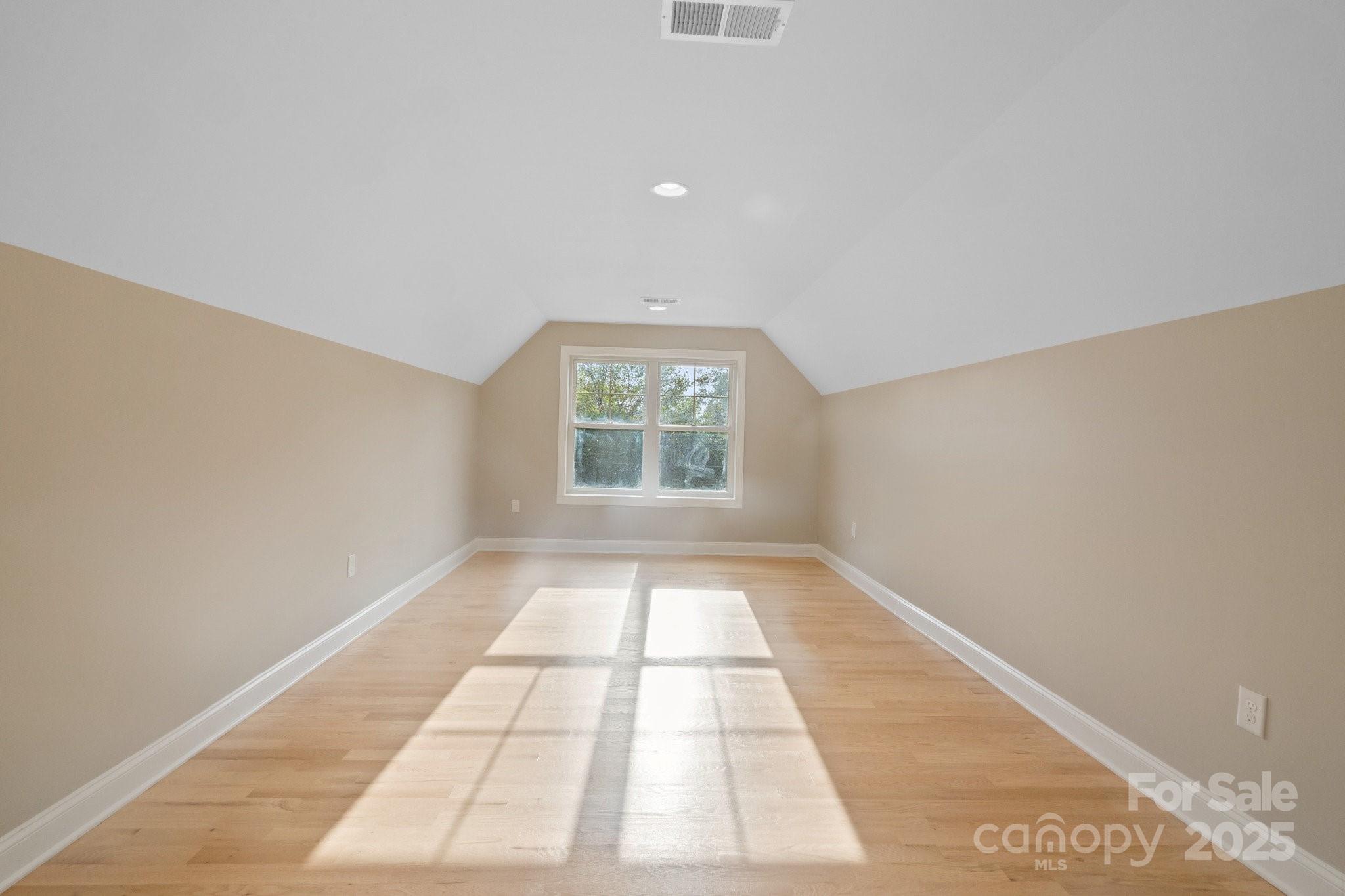 4023 Randolph Road — Charlotte