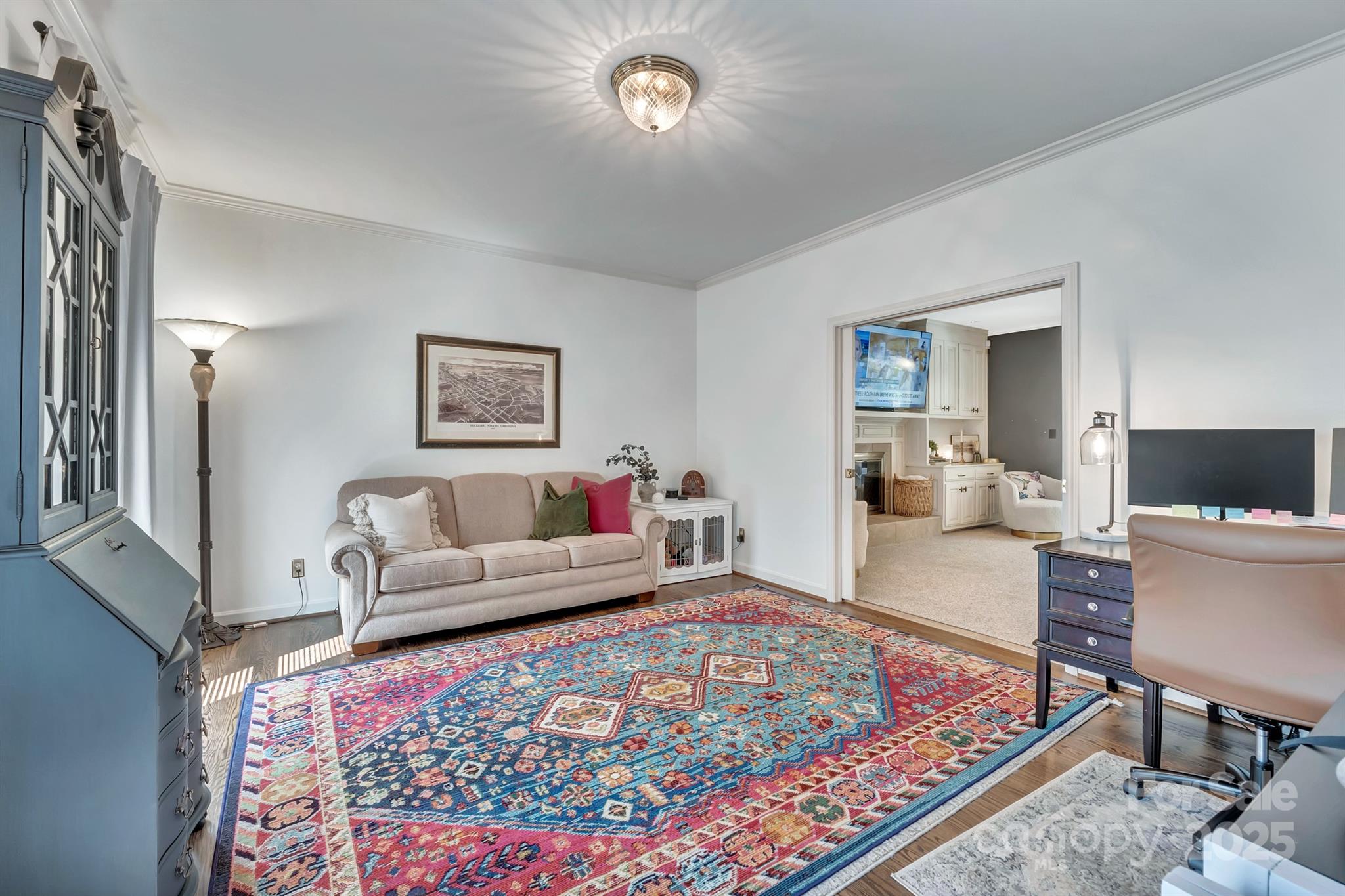 555 19th Avenue Lane NW — Hickory