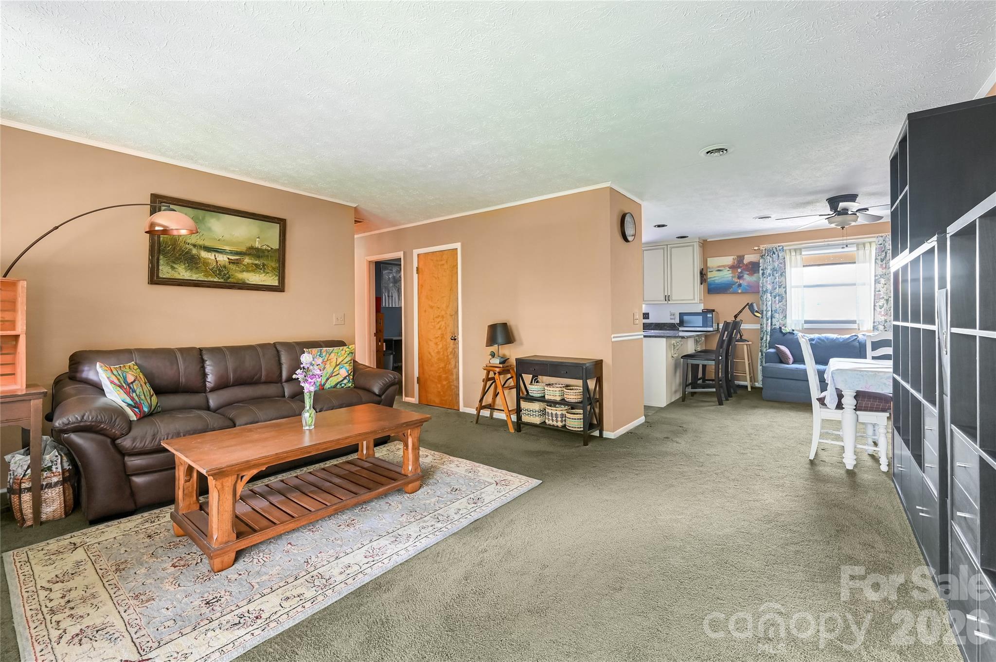 103 Oakwood Place #3 — Hendersonville