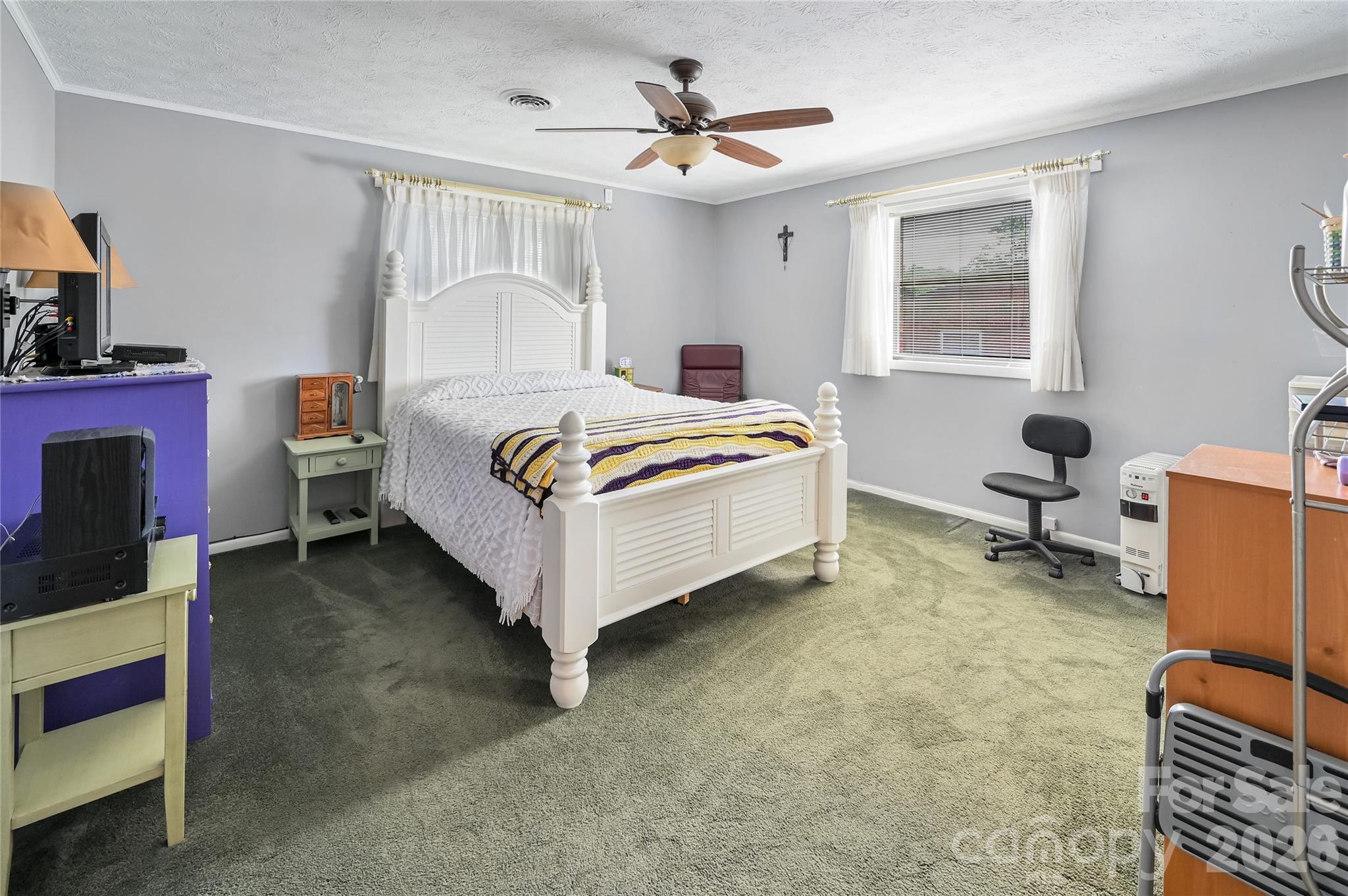 103 Oakwood Place #3 — Hendersonville
