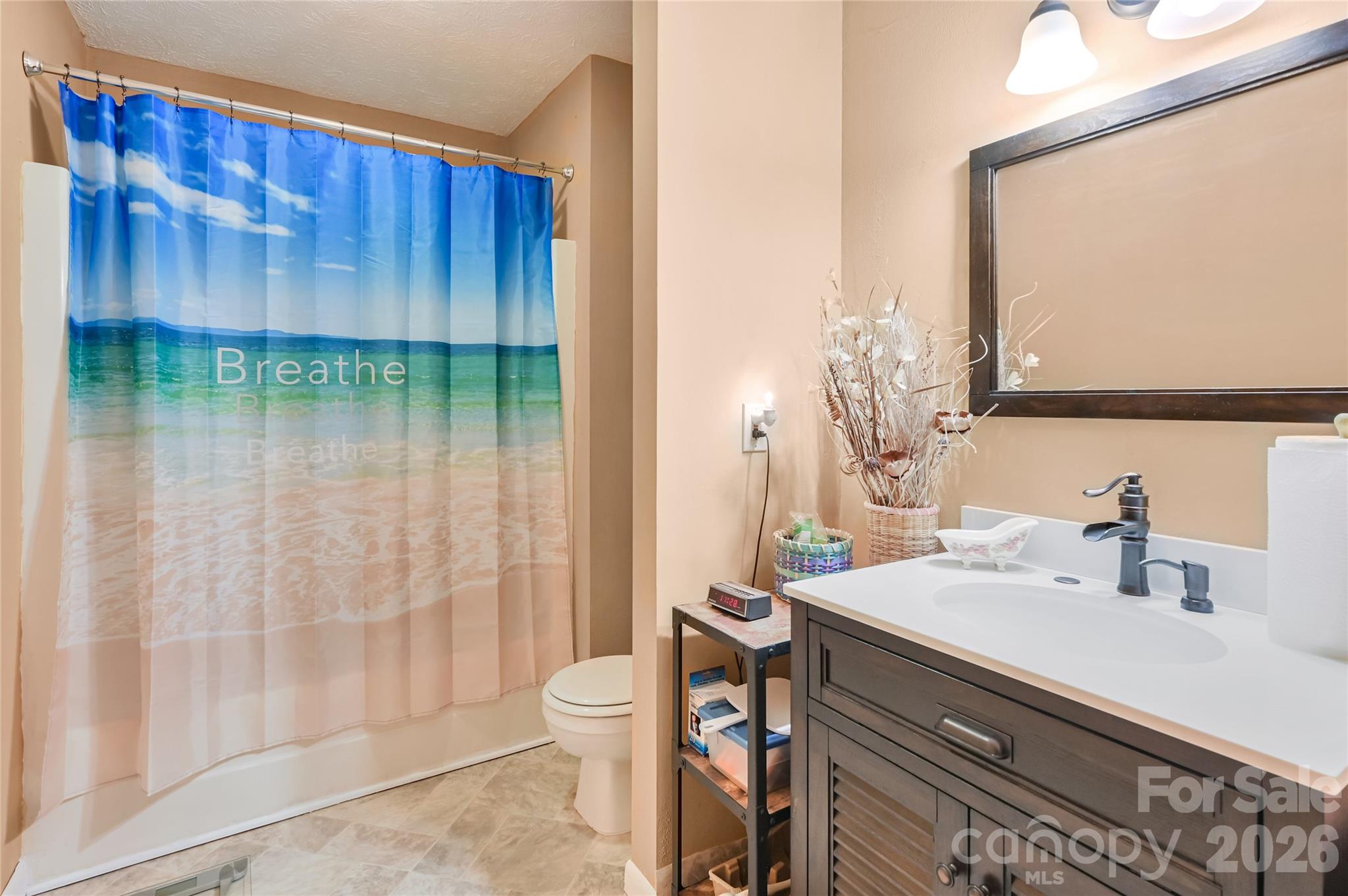 103 Oakwood Place #3 — Hendersonville