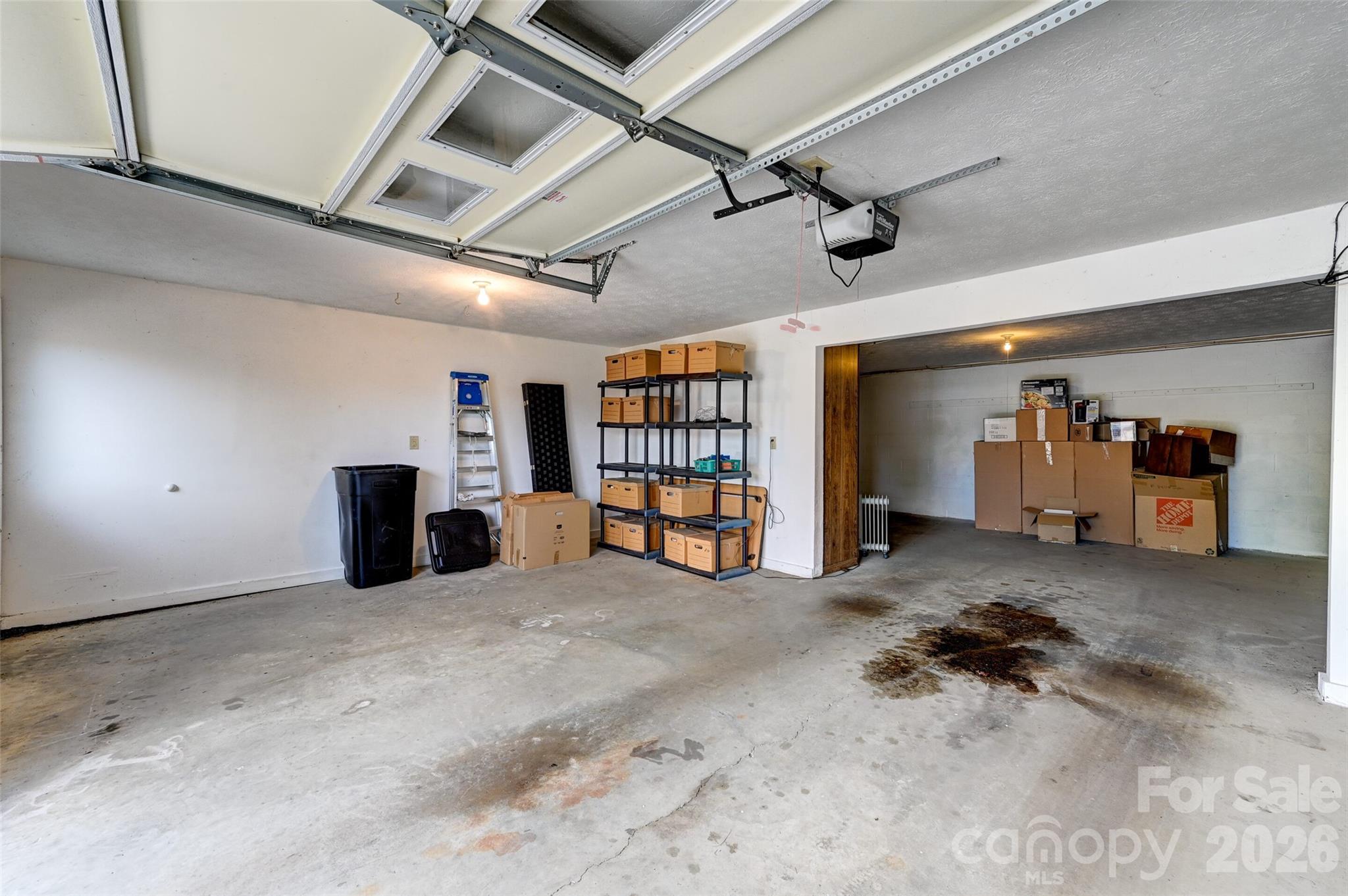 103 Oakwood Place #3 — Hendersonville