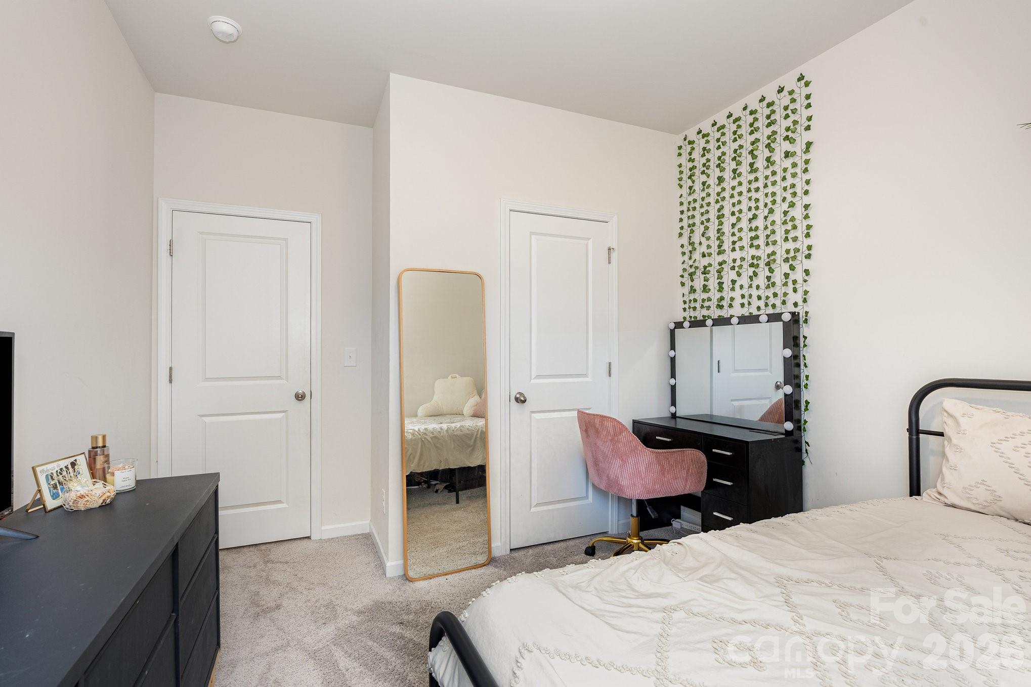 1222 Ocean Drive — Salisbury