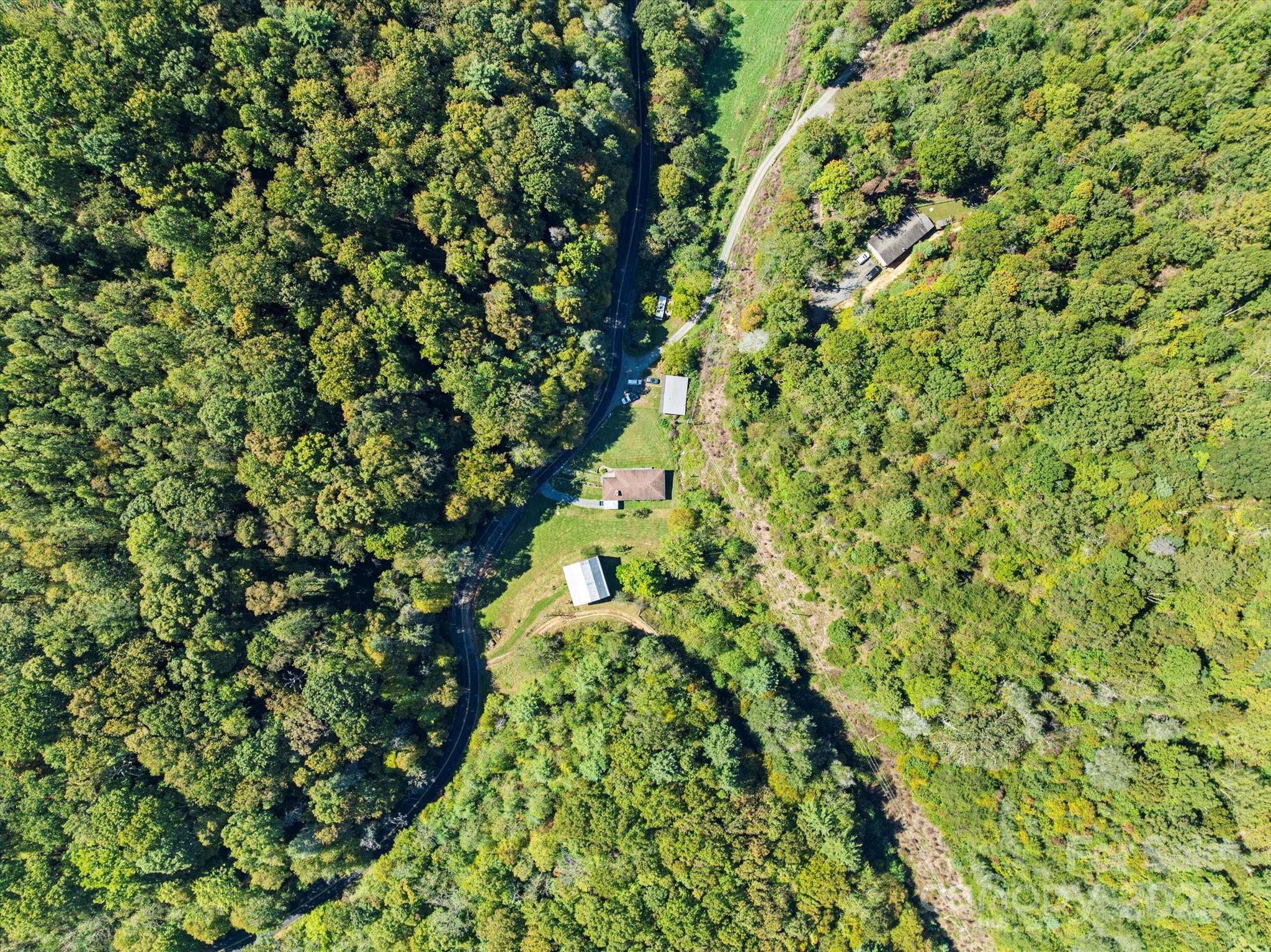 1623 Ammons Branch Road — Marshall