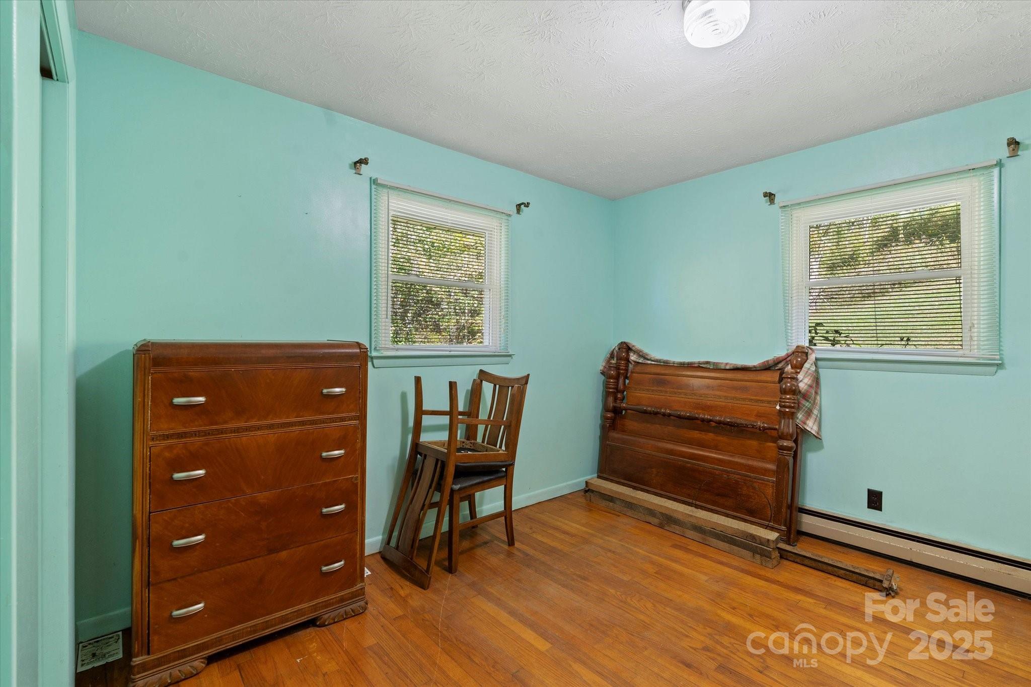 1623 Ammons Branch Road — Marshall