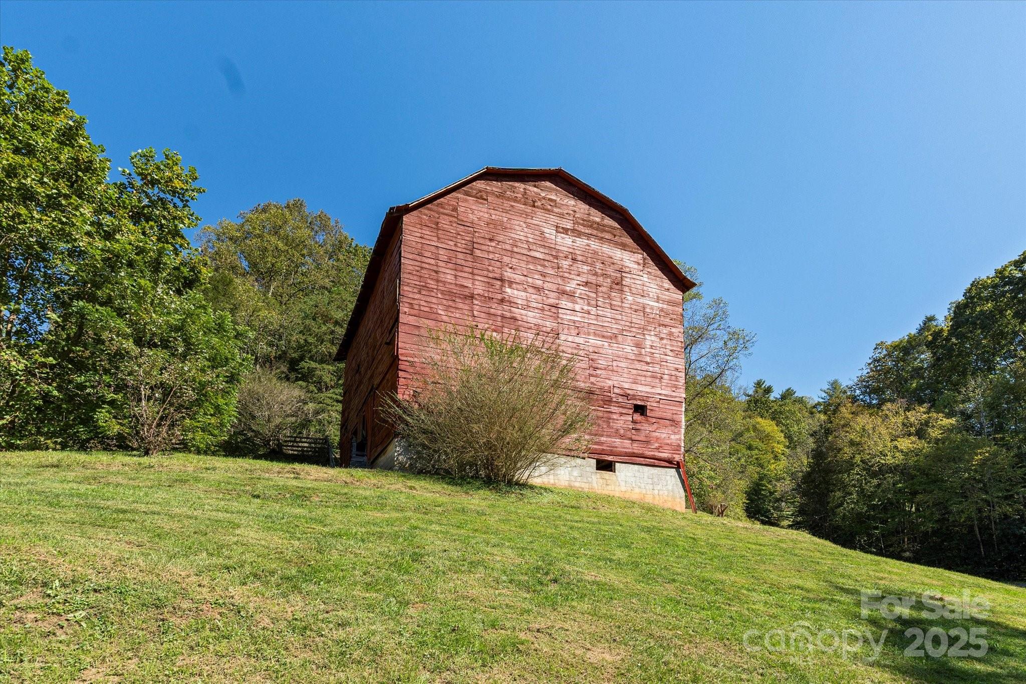 1623 Ammons Branch Road — Marshall