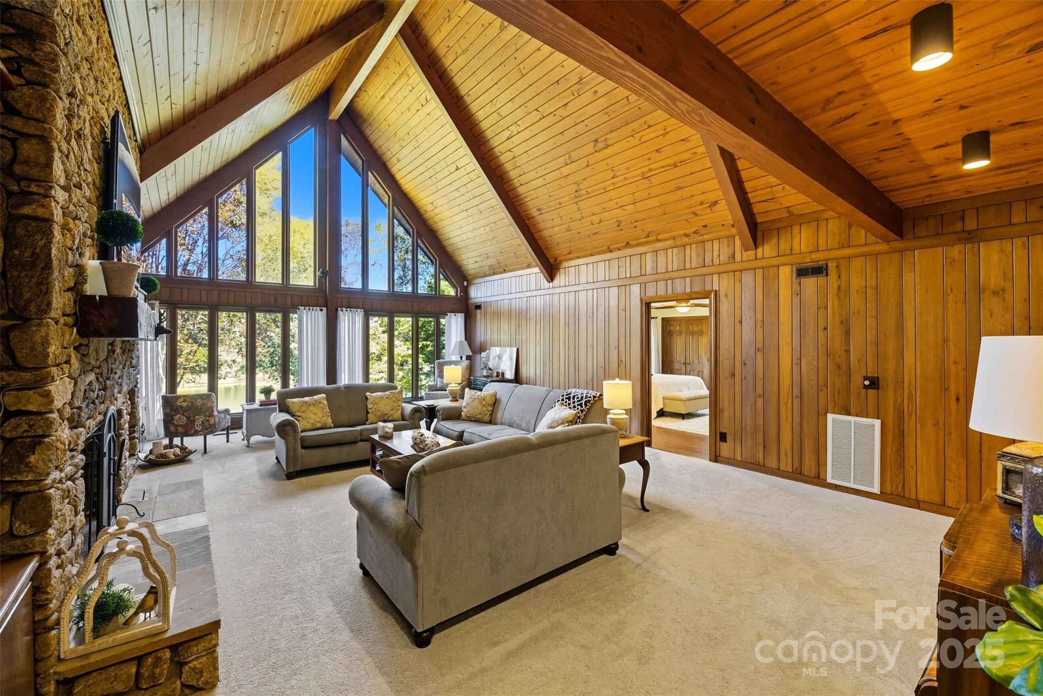 1515 Heatherloch Drive — Gastonia