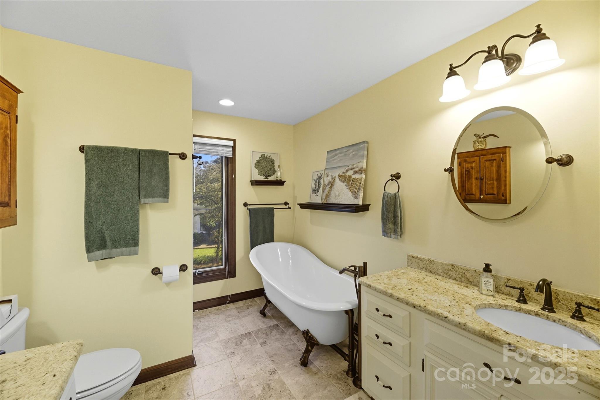 1515 Heatherloch Drive — Gastonia