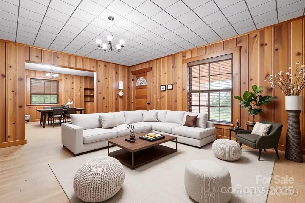 532 6th Avenue SW — Hickory