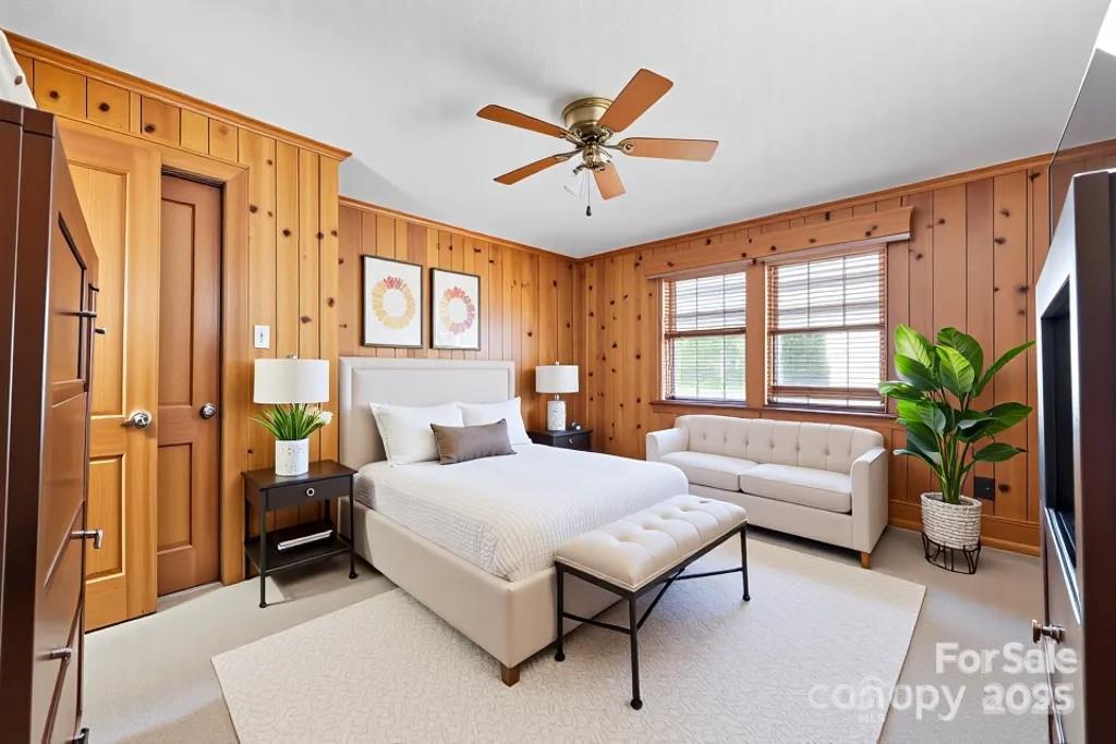 532 6th Avenue SW — Hickory