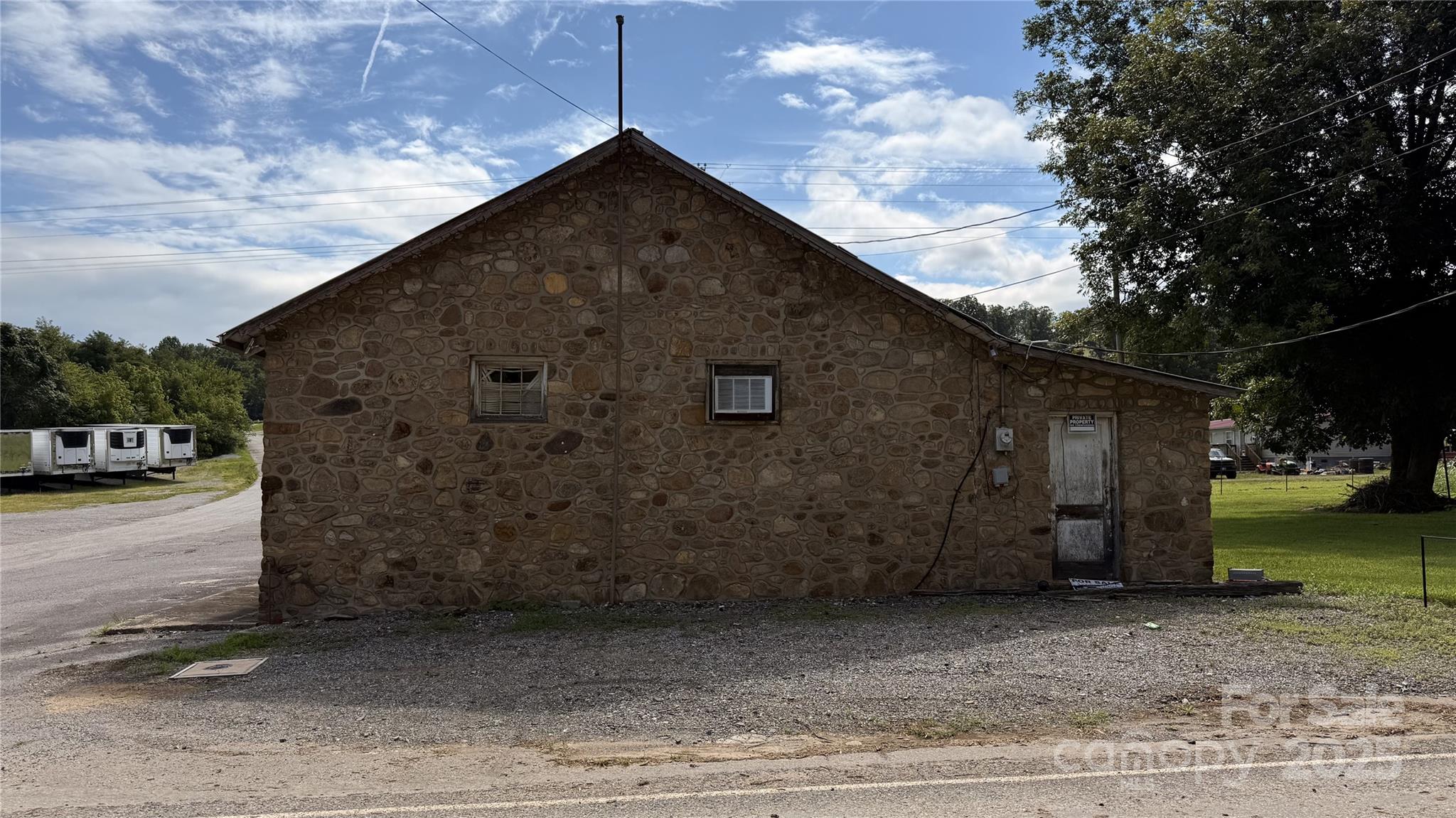 41 Upper Shut In Road — Hot Springs