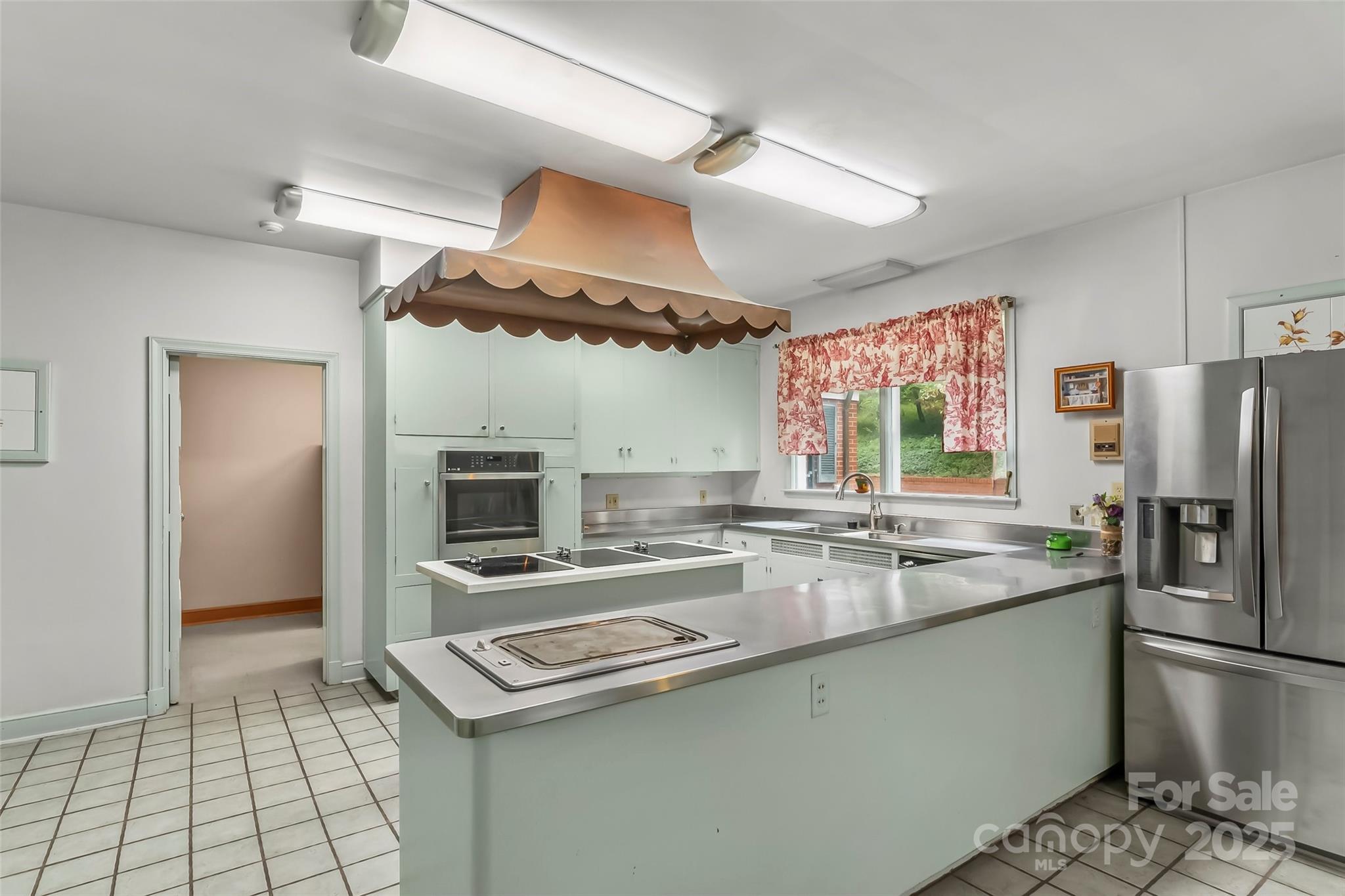301 Louise Avenue NE — Valdese
