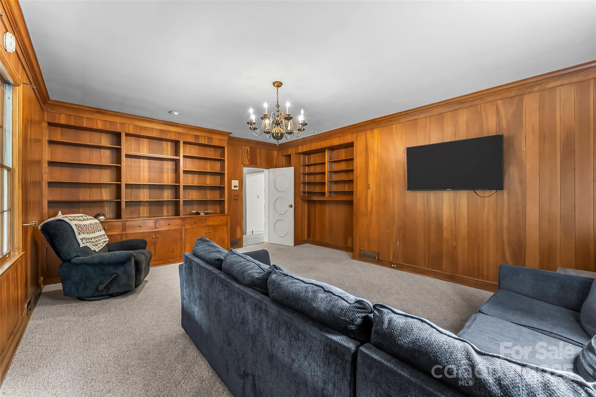 301 Louise Avenue NE — Valdese