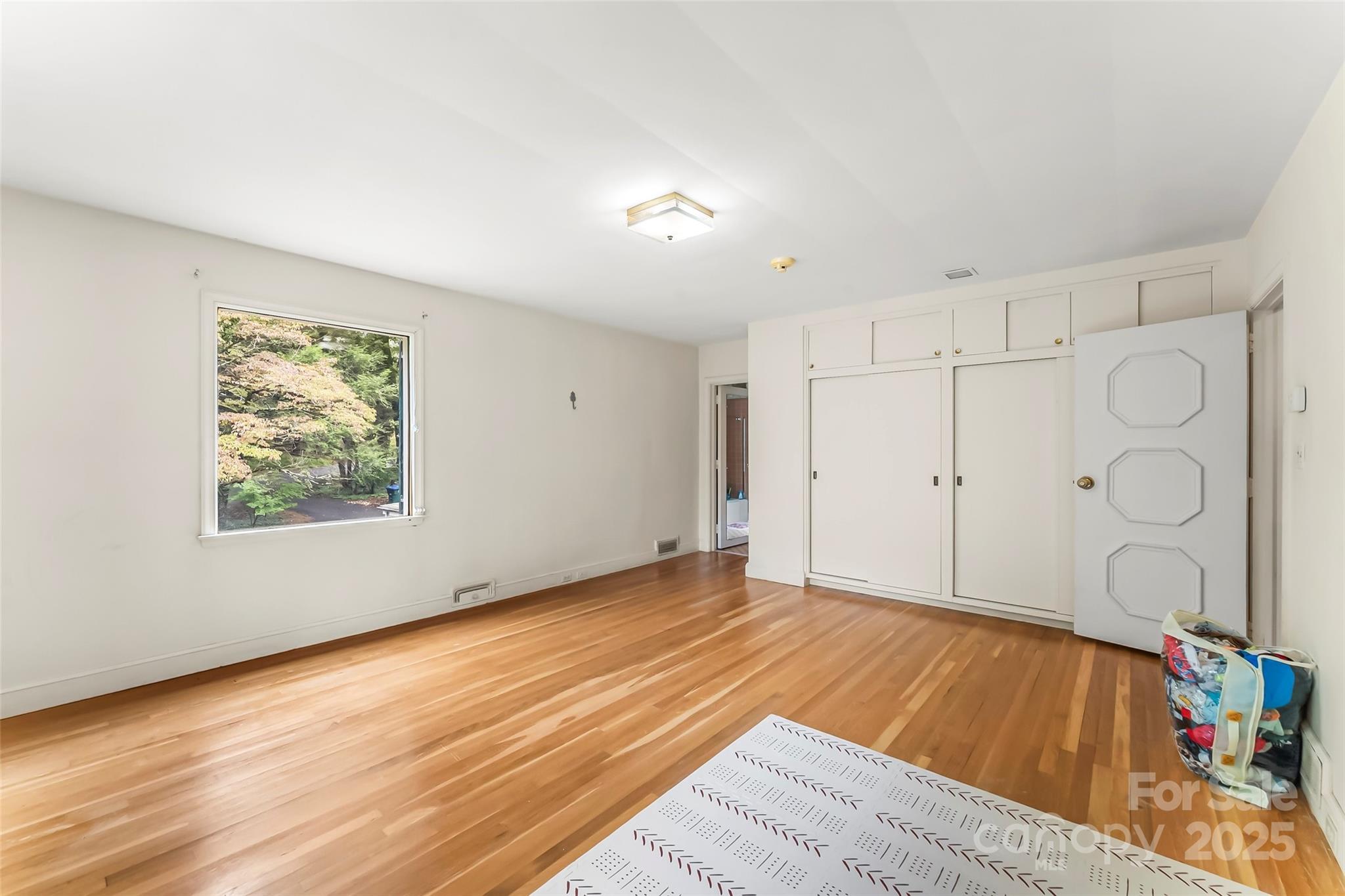 301 Louise Avenue NE — Valdese