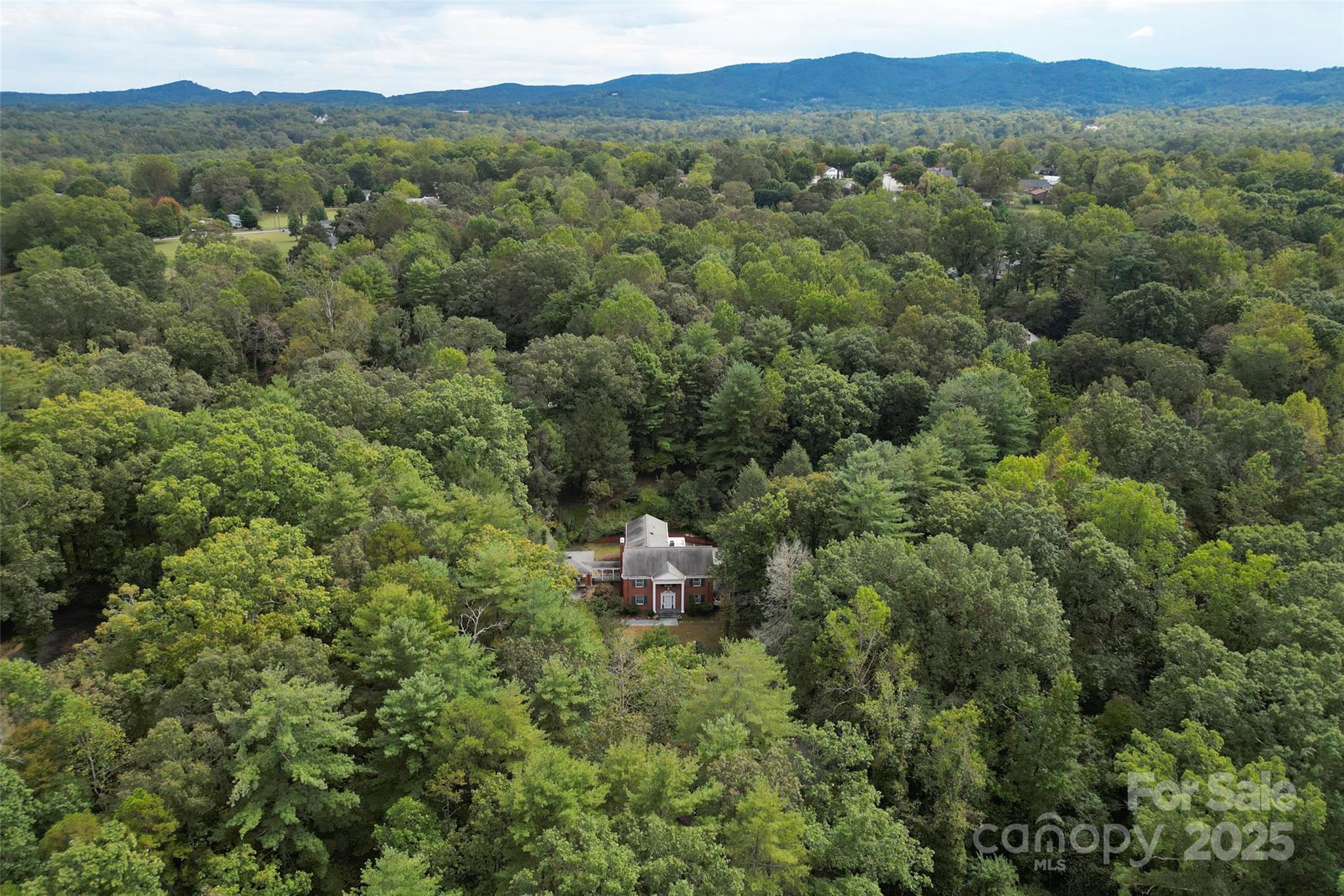 301 Louise Avenue NE — Valdese