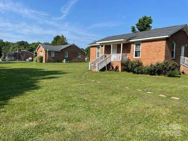 835 & 837 Sikes Mill Road — Monroe