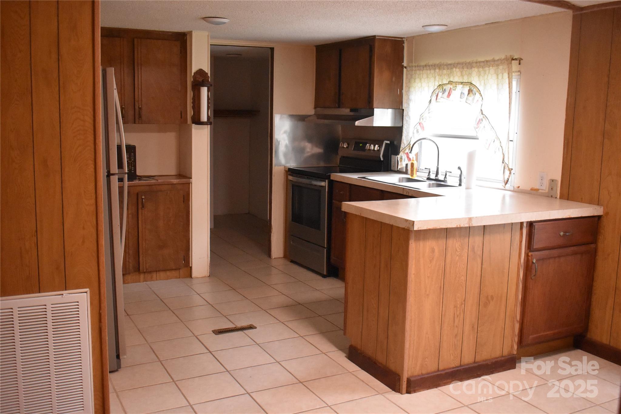 133 Community Building Road — Mount Gilead