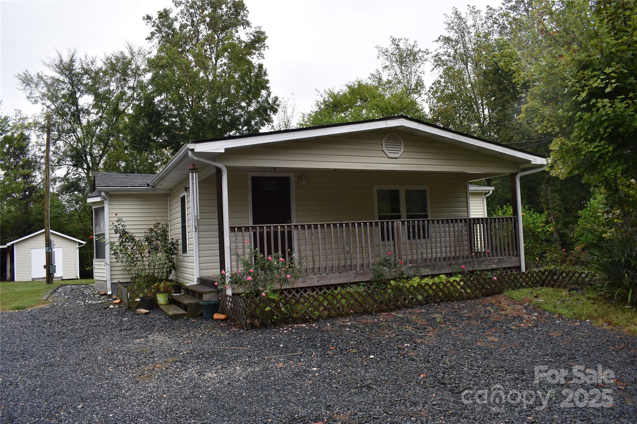 133 Community Building Road — Mount Gilead