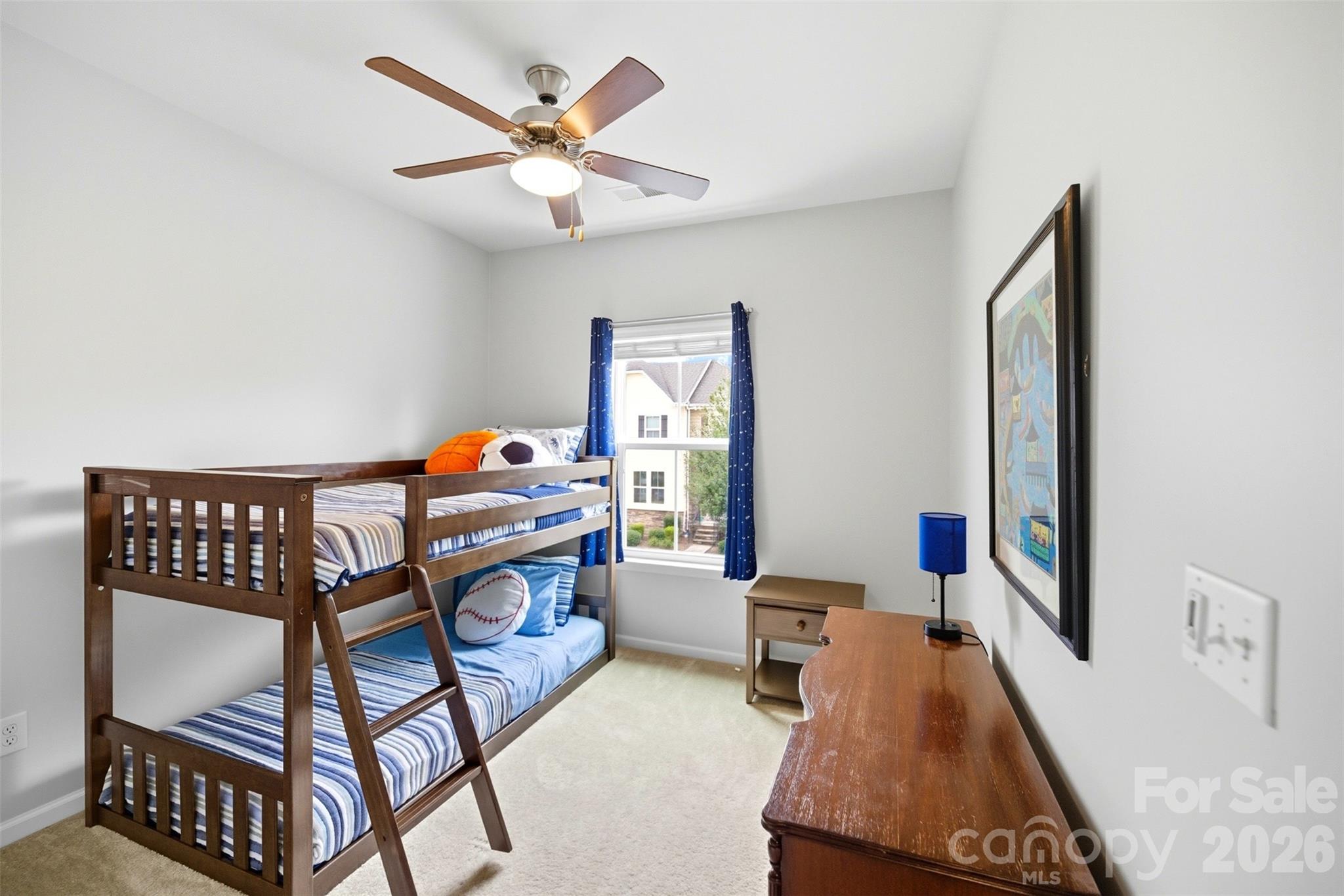 12725 Glowing Peak Road — Huntersville