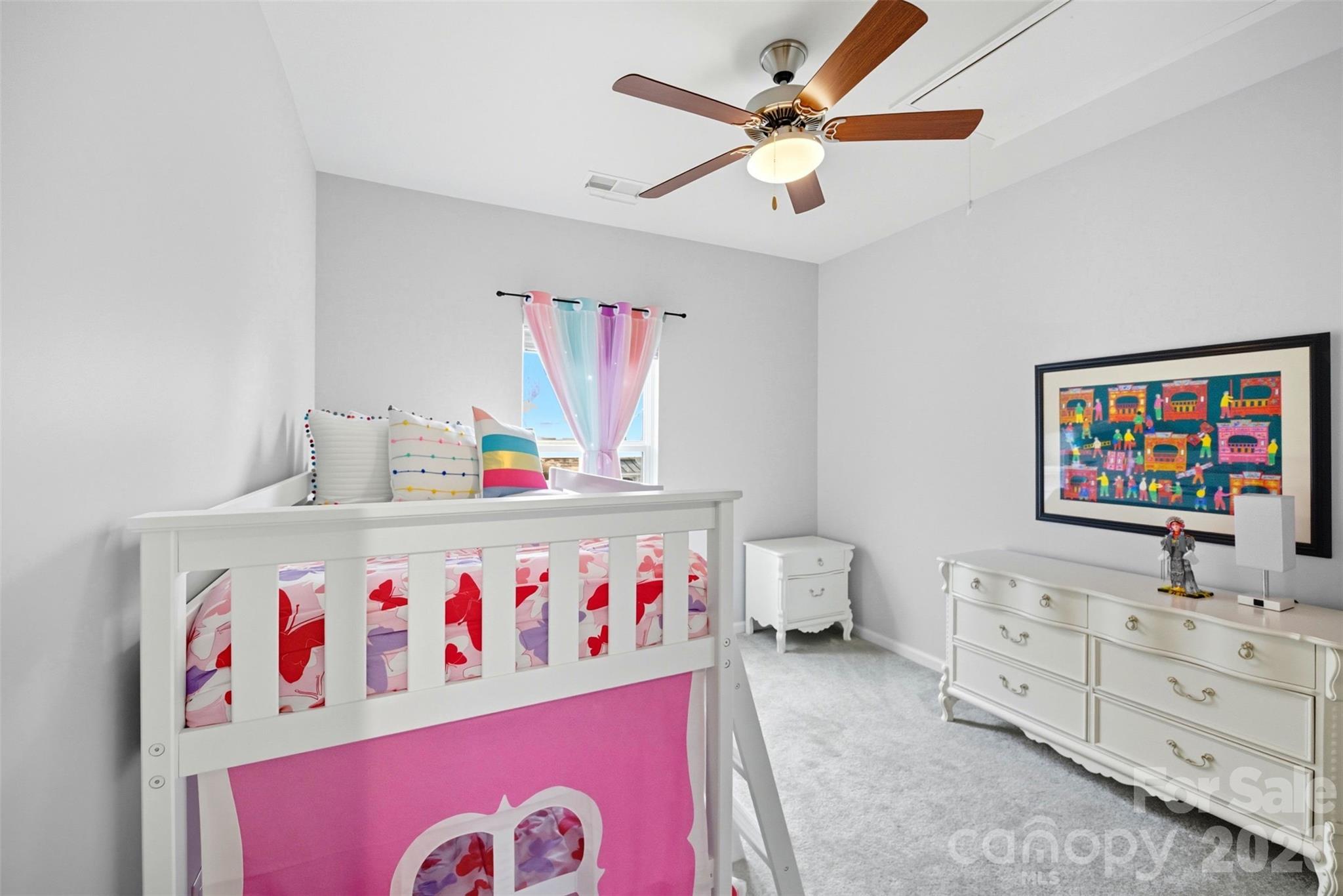 12725 Glowing Peak Road — Huntersville