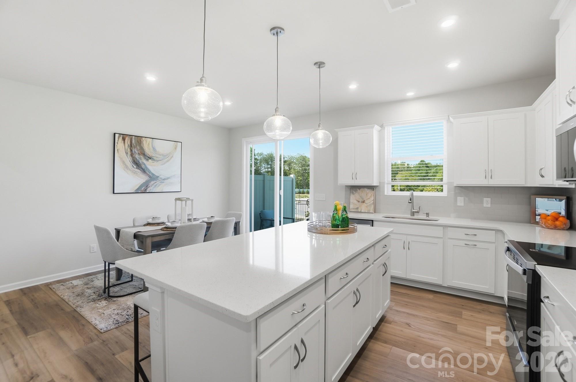 645 Cassidy Court — Clover