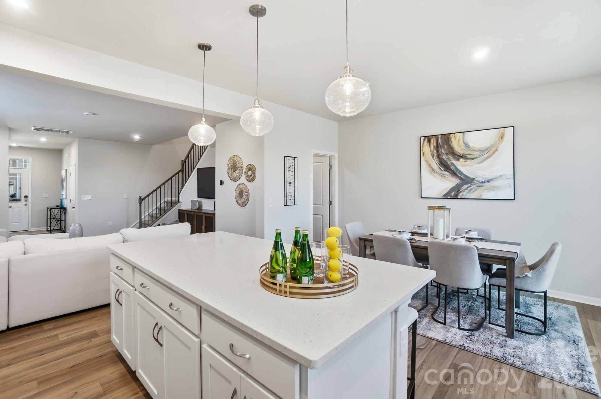 645 Cassidy Court — Clover