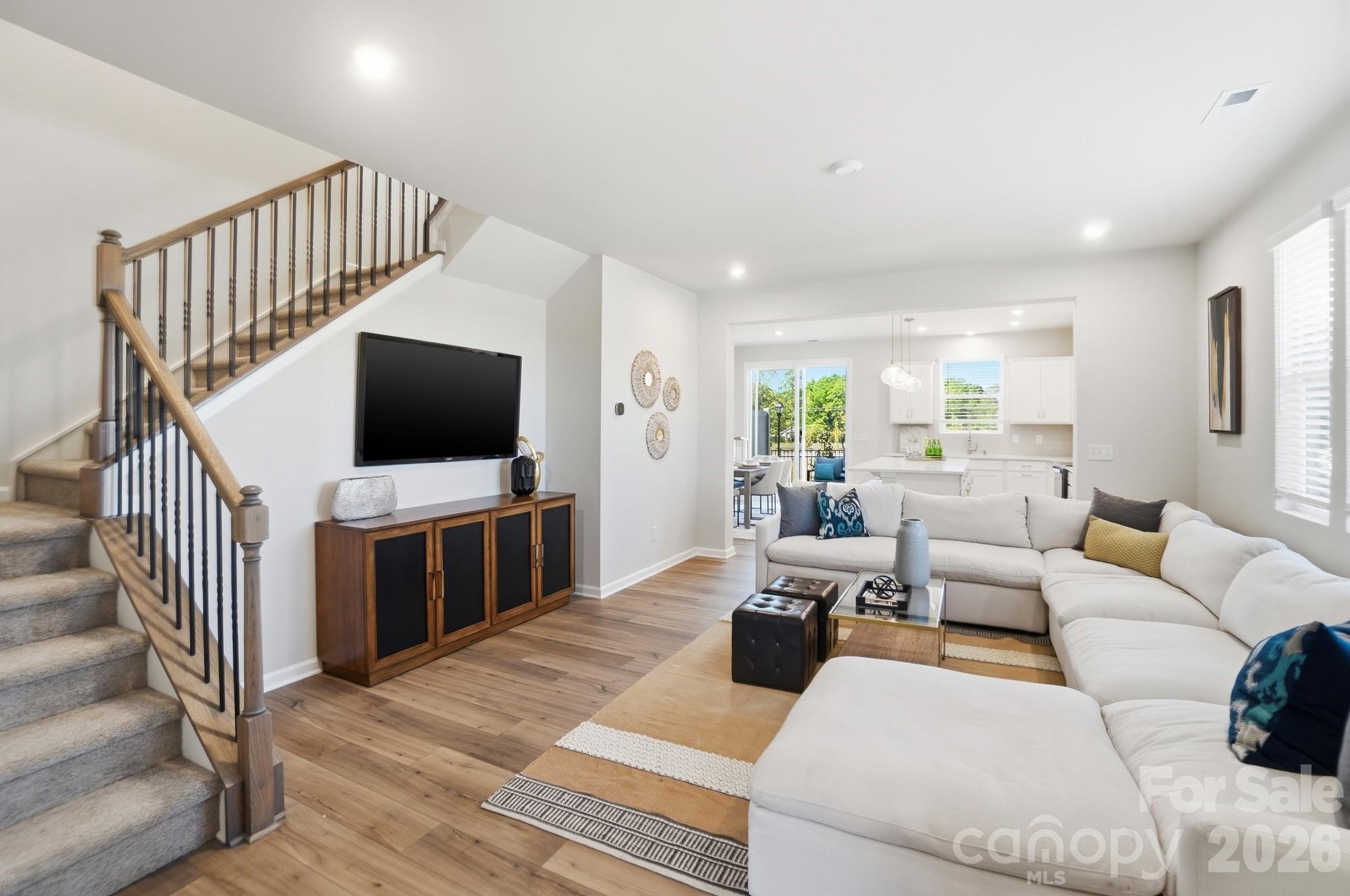 645 Cassidy Court — Clover
