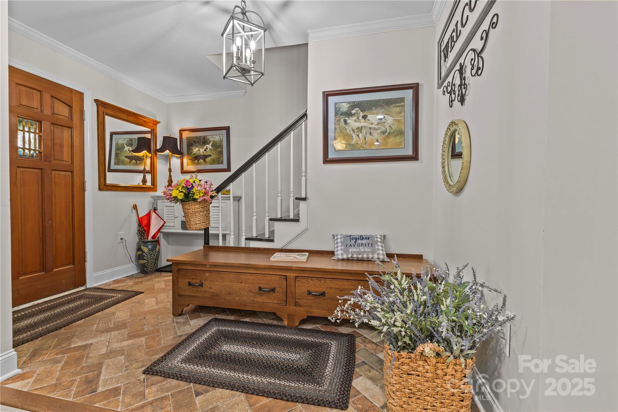 2502 Round Table Road #D — Monroe