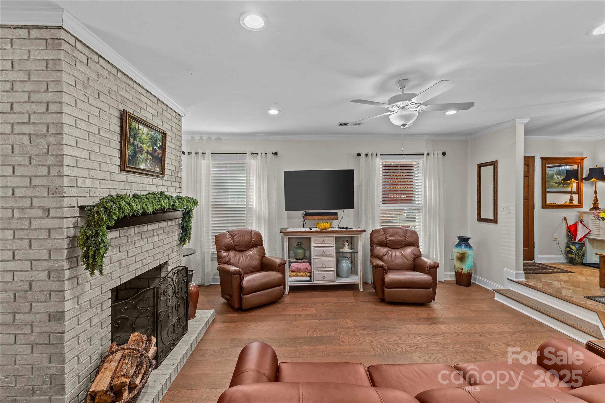 2502 Round Table Road #D — Monroe