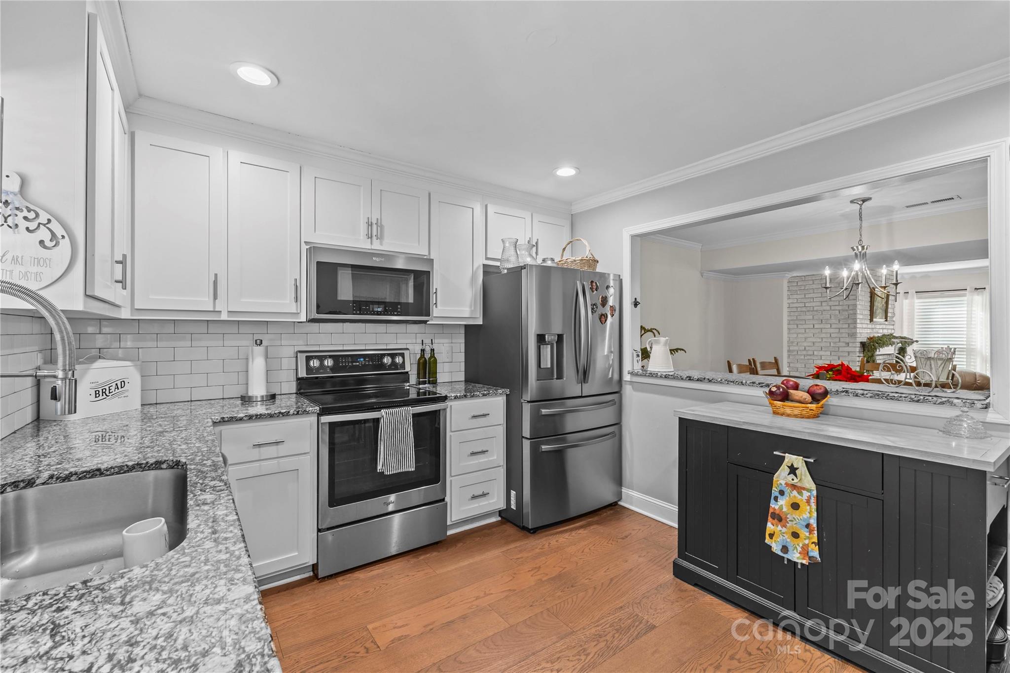 2502 Round Table Road #D — Monroe