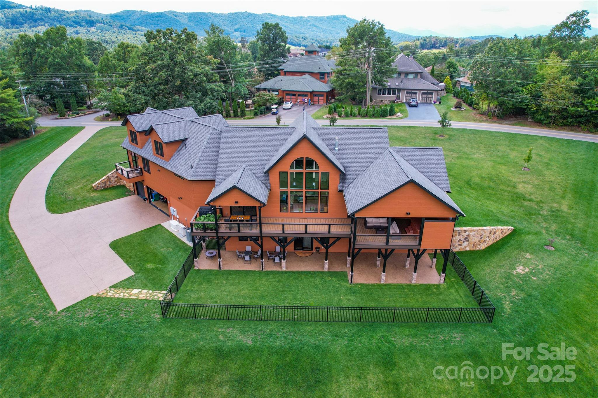 57 Union Chapel Road — Weaverville