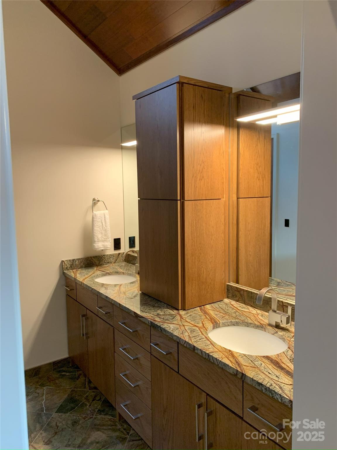 57 Union Chapel Road — Weaverville