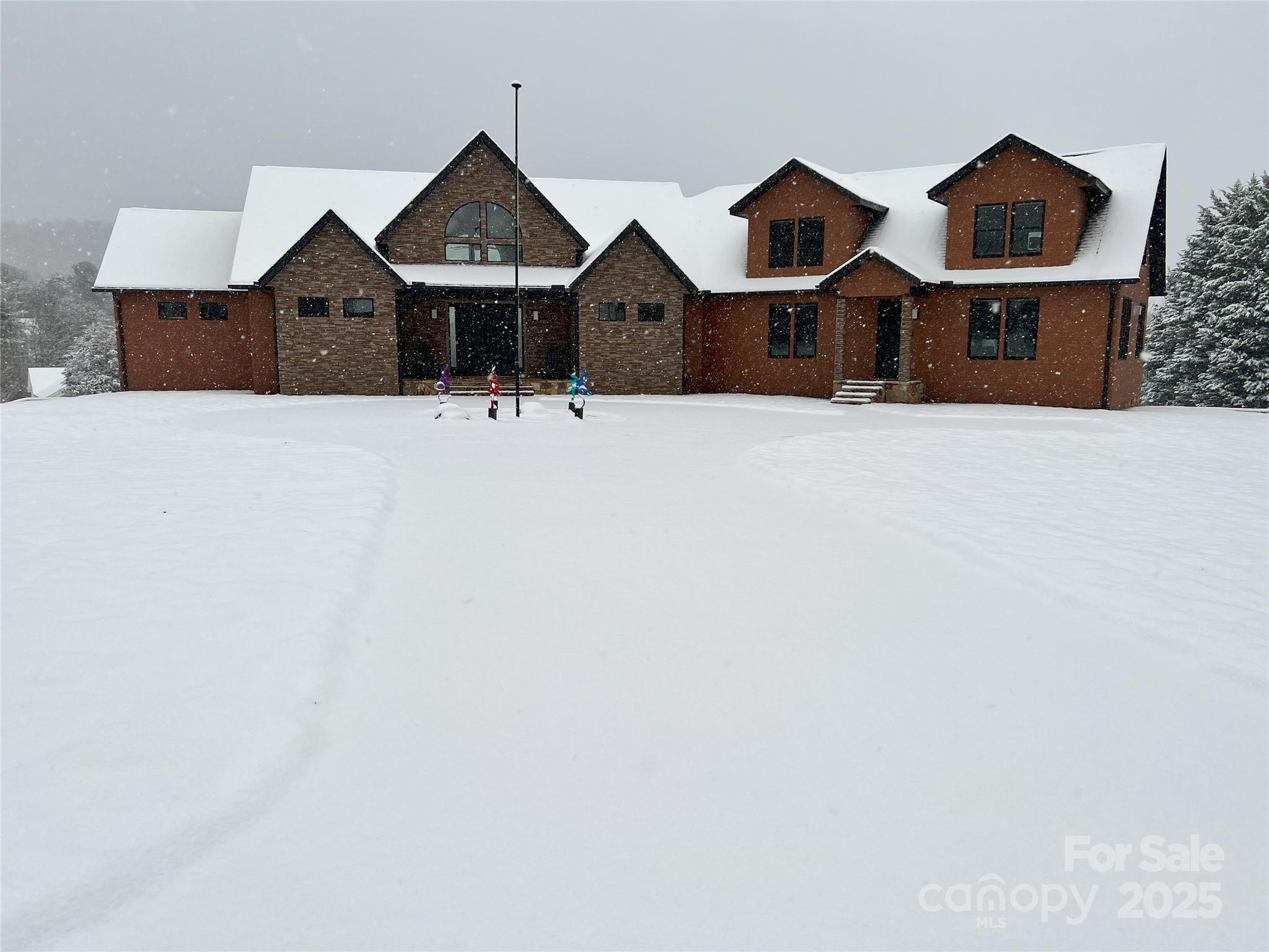 57 Union Chapel Road — Weaverville