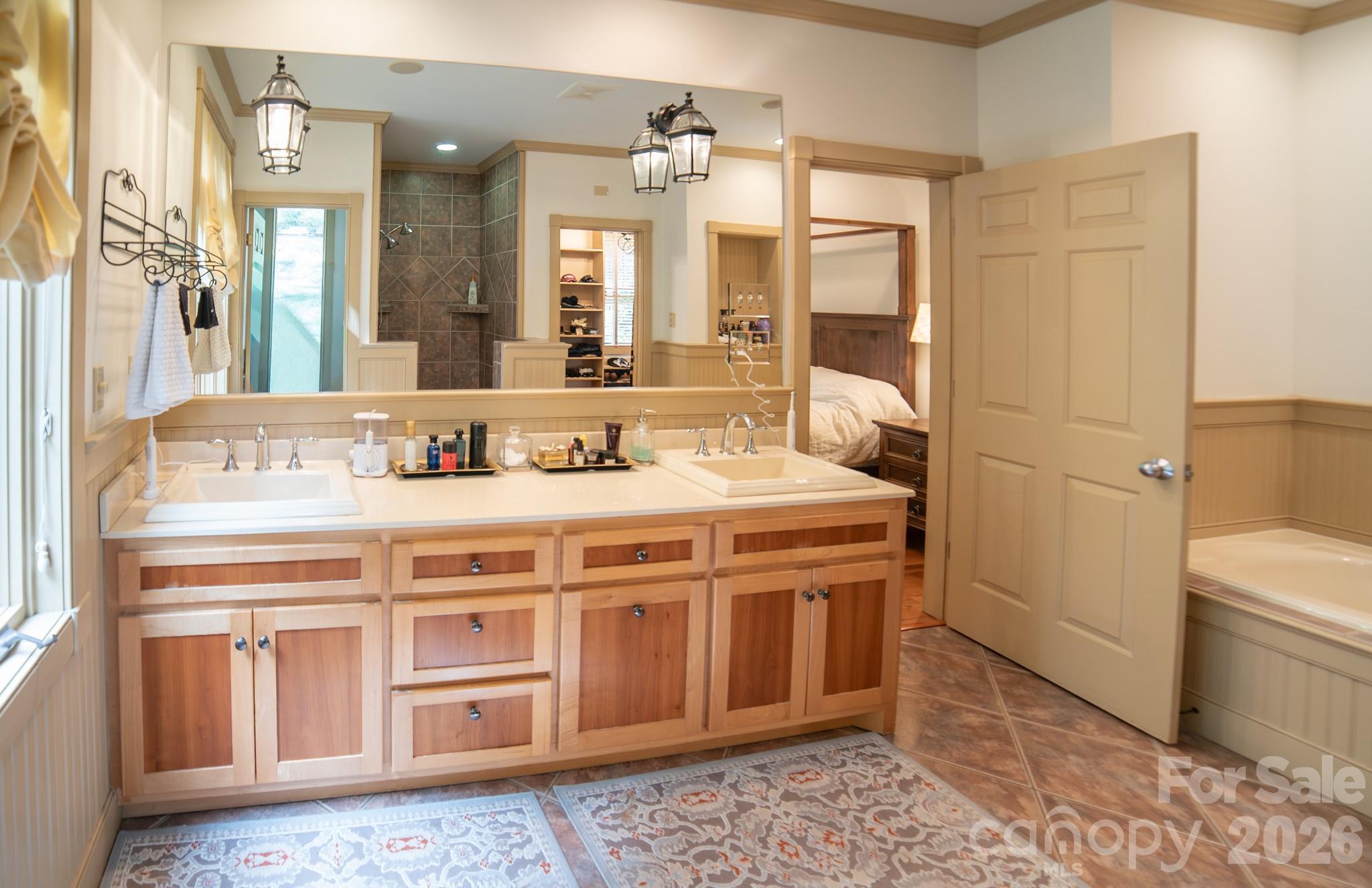 1513 Brentwood Place — Morganton