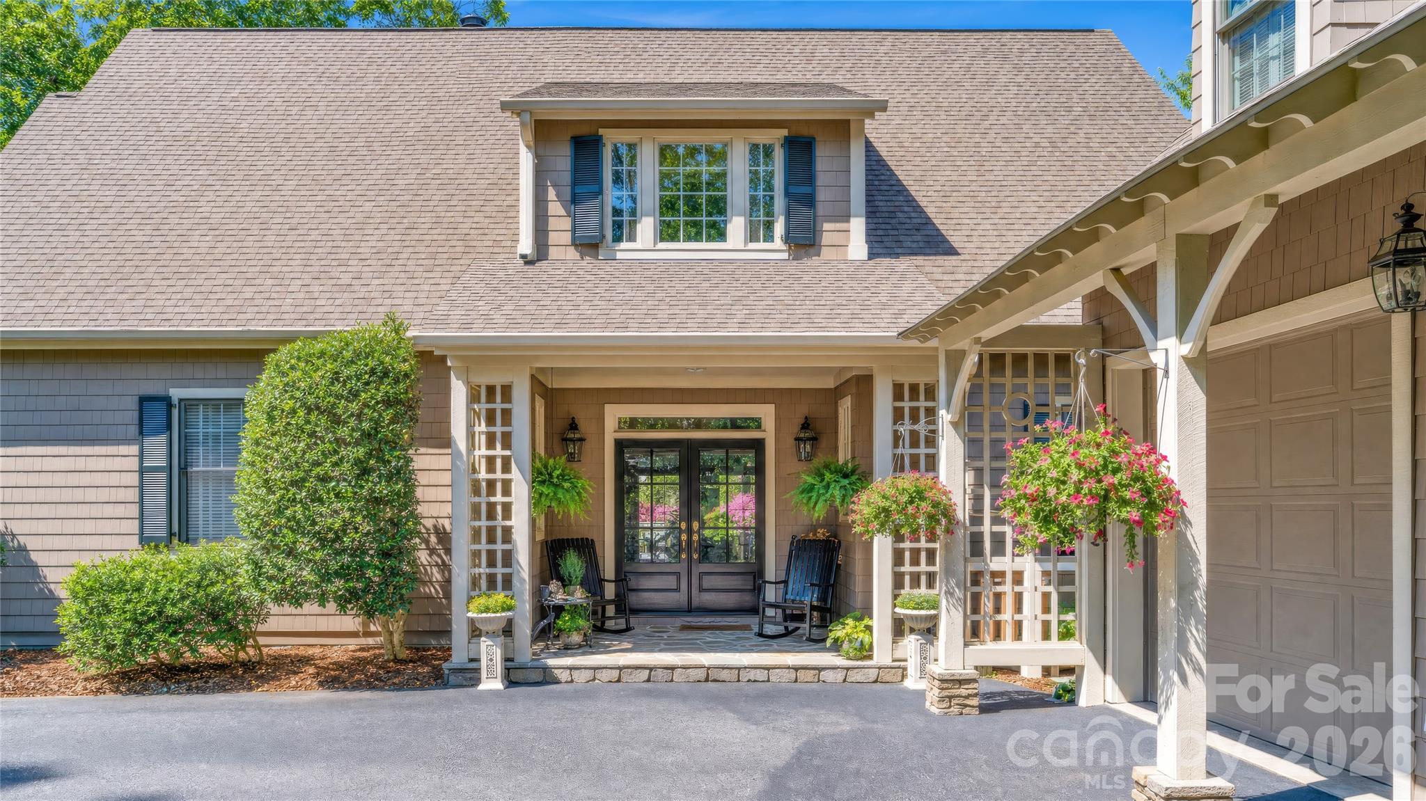 1513 Brentwood Place — Morganton