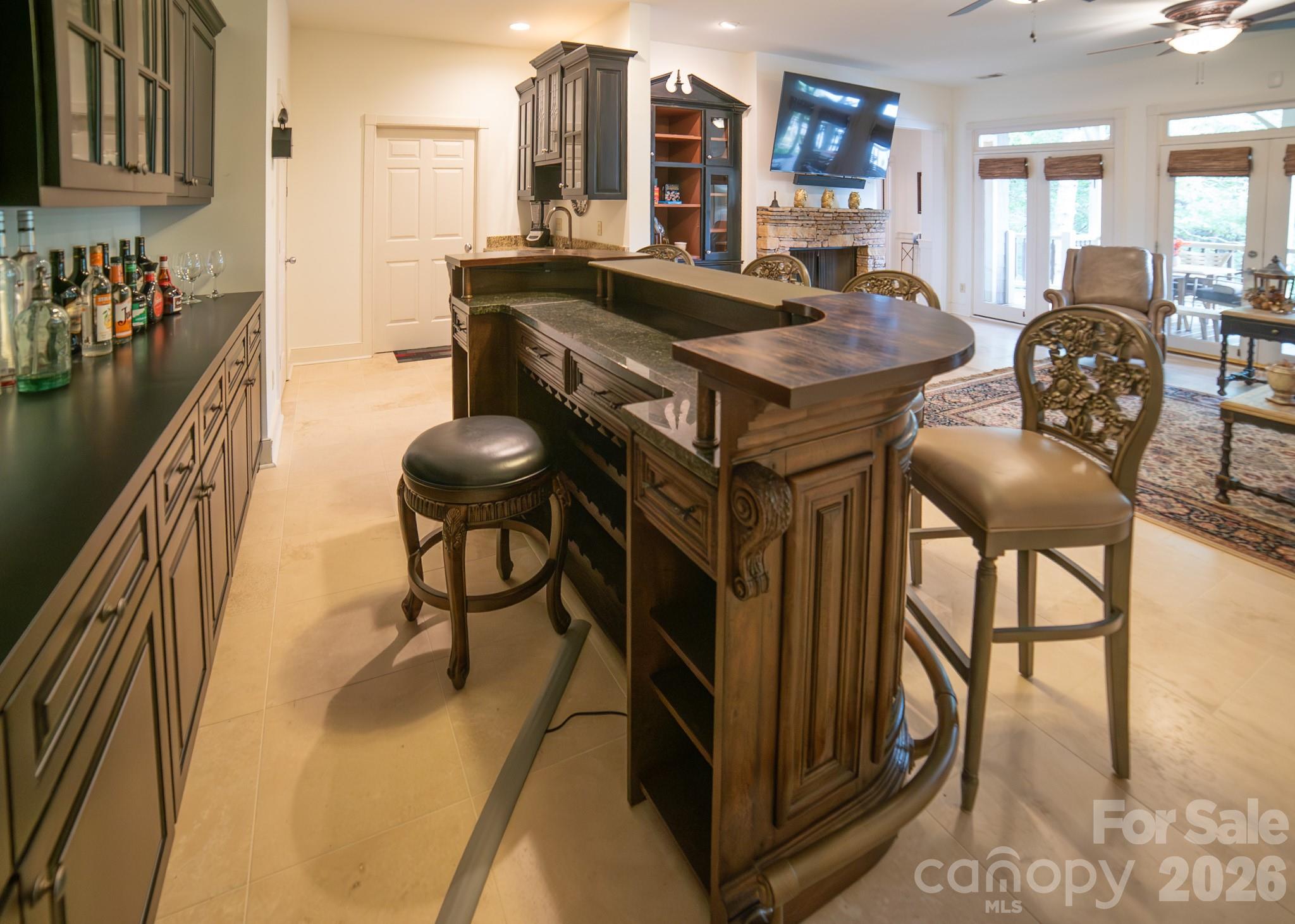 1513 Brentwood Place — Morganton