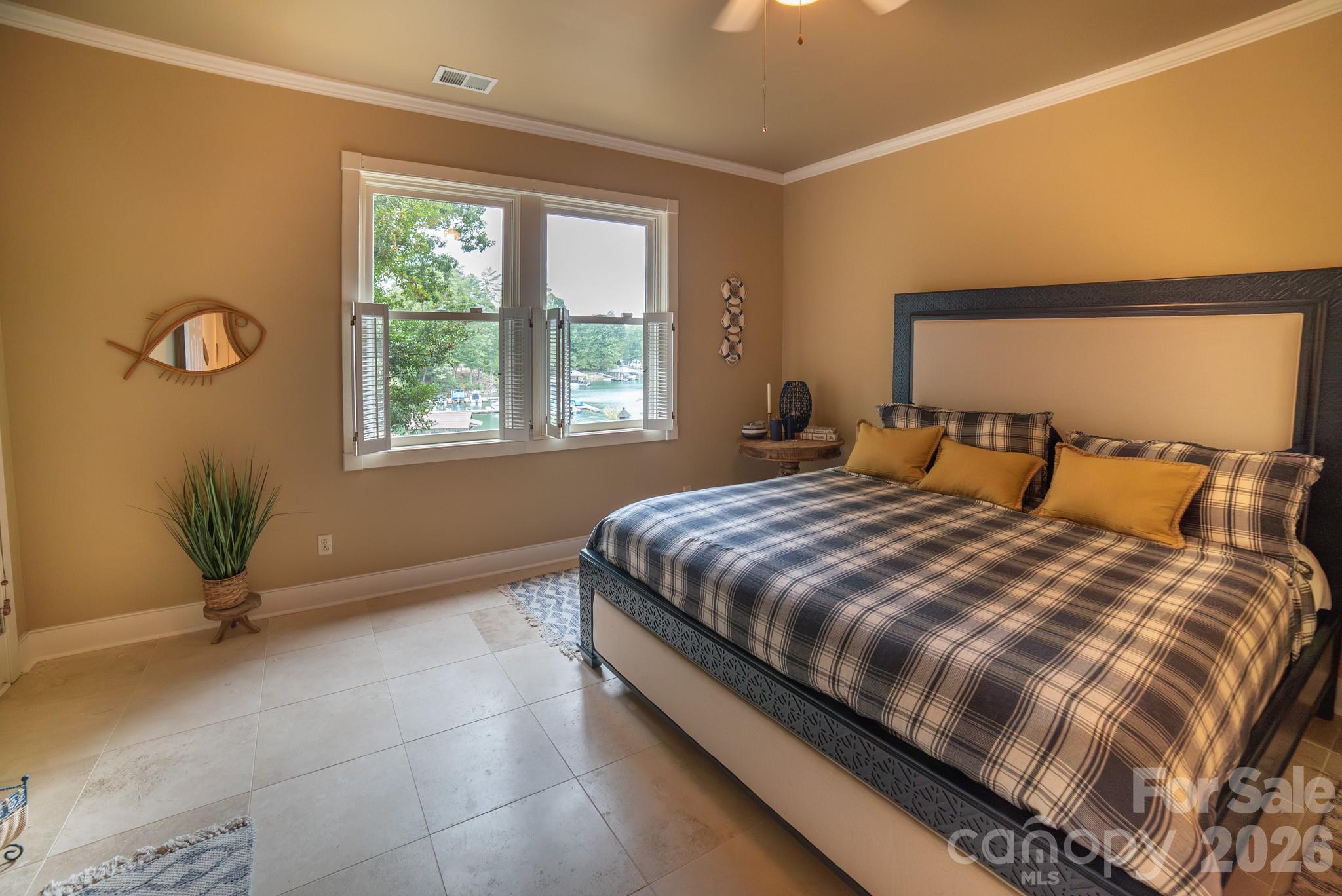 1513 Brentwood Place — Morganton
