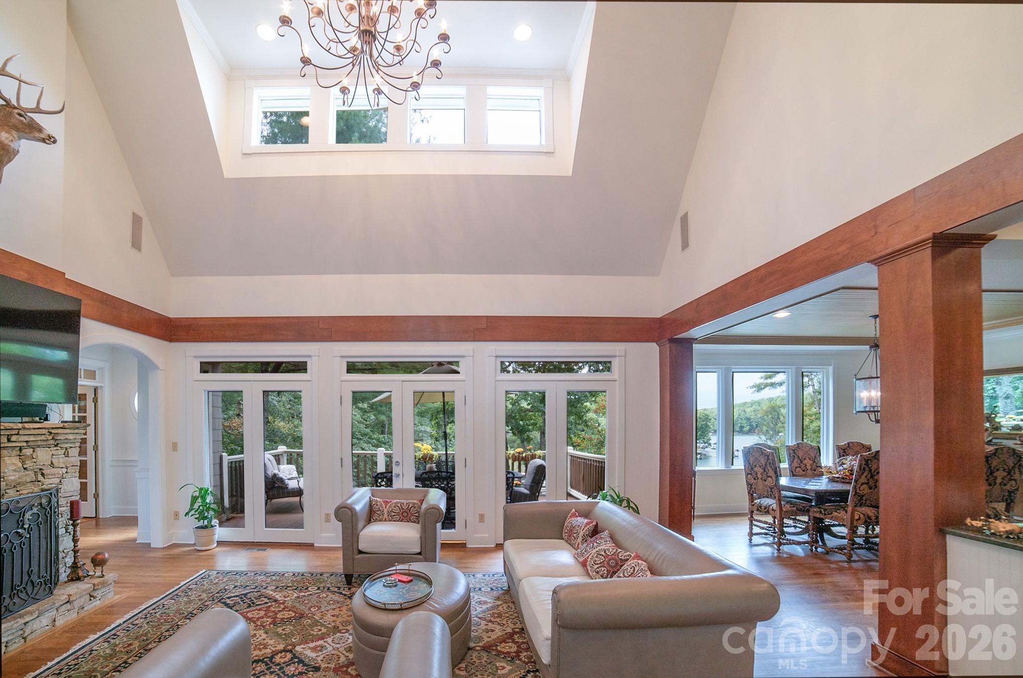 1513 Brentwood Place — Morganton