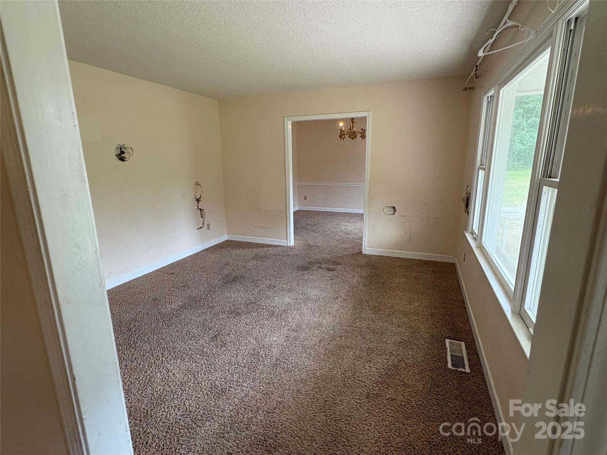 4445 Mecum Road — Walkertown