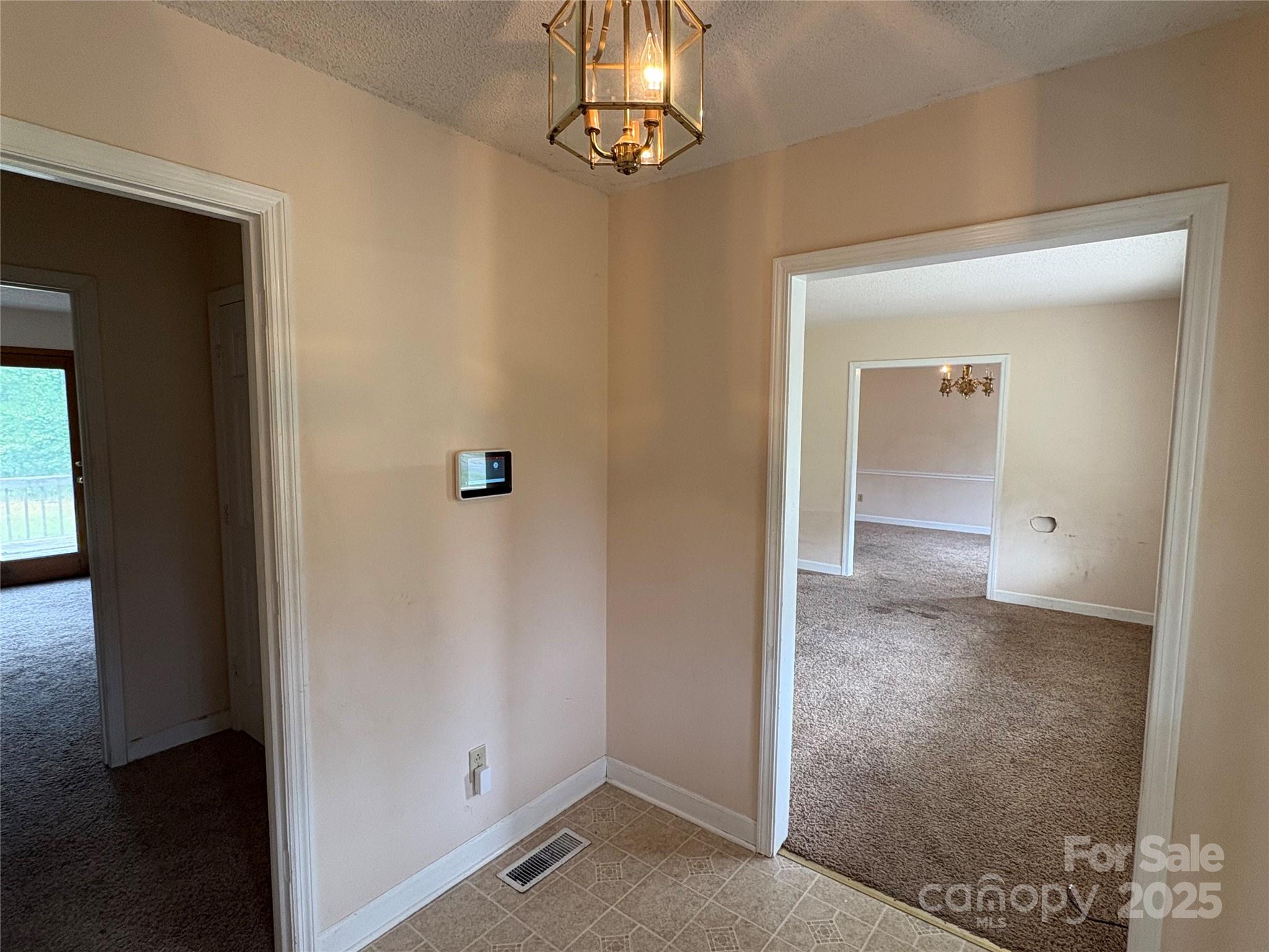 4445 Mecum Road — Walkertown