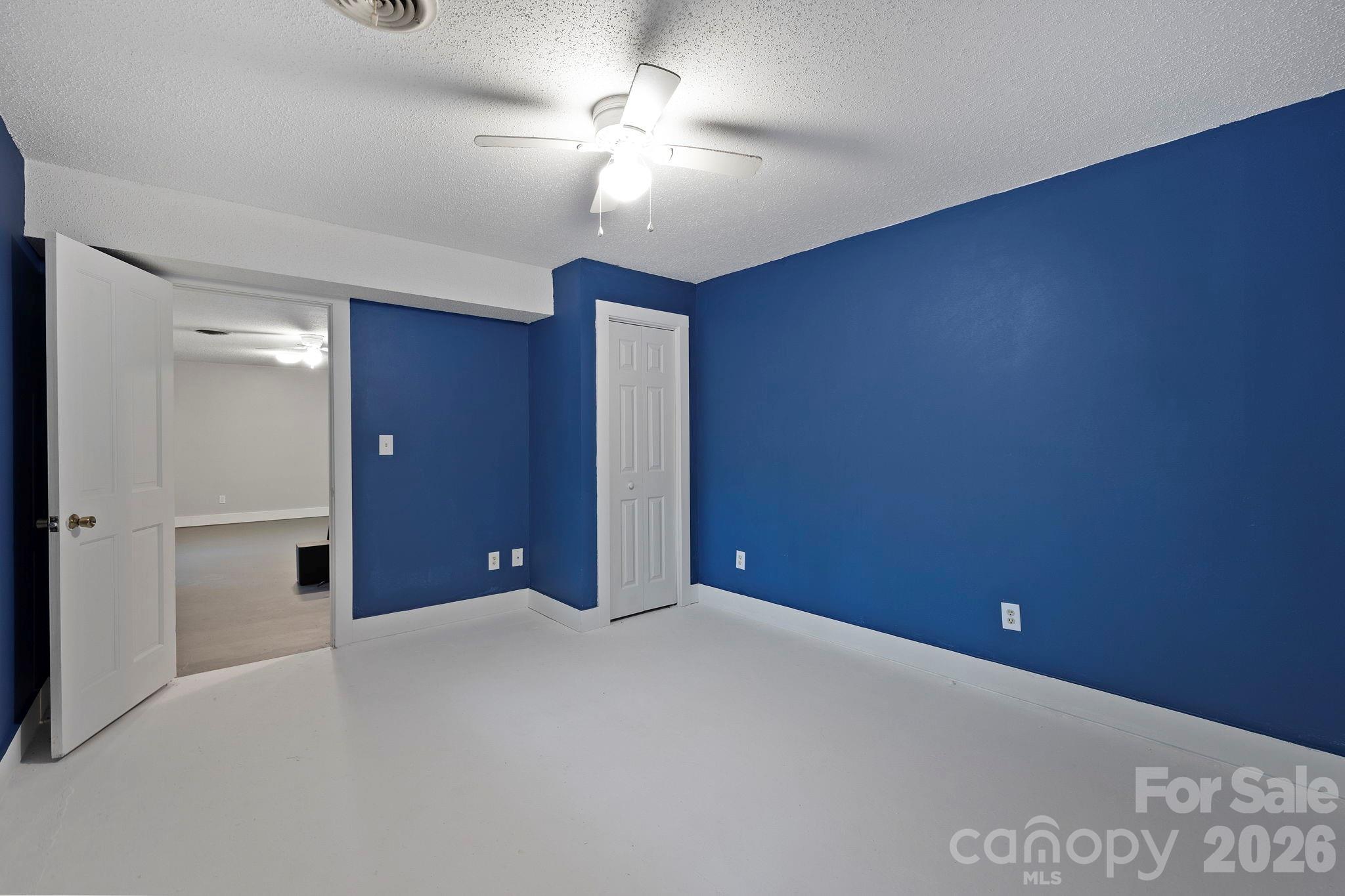 428 Lakeland Drive — Pisgah Forest