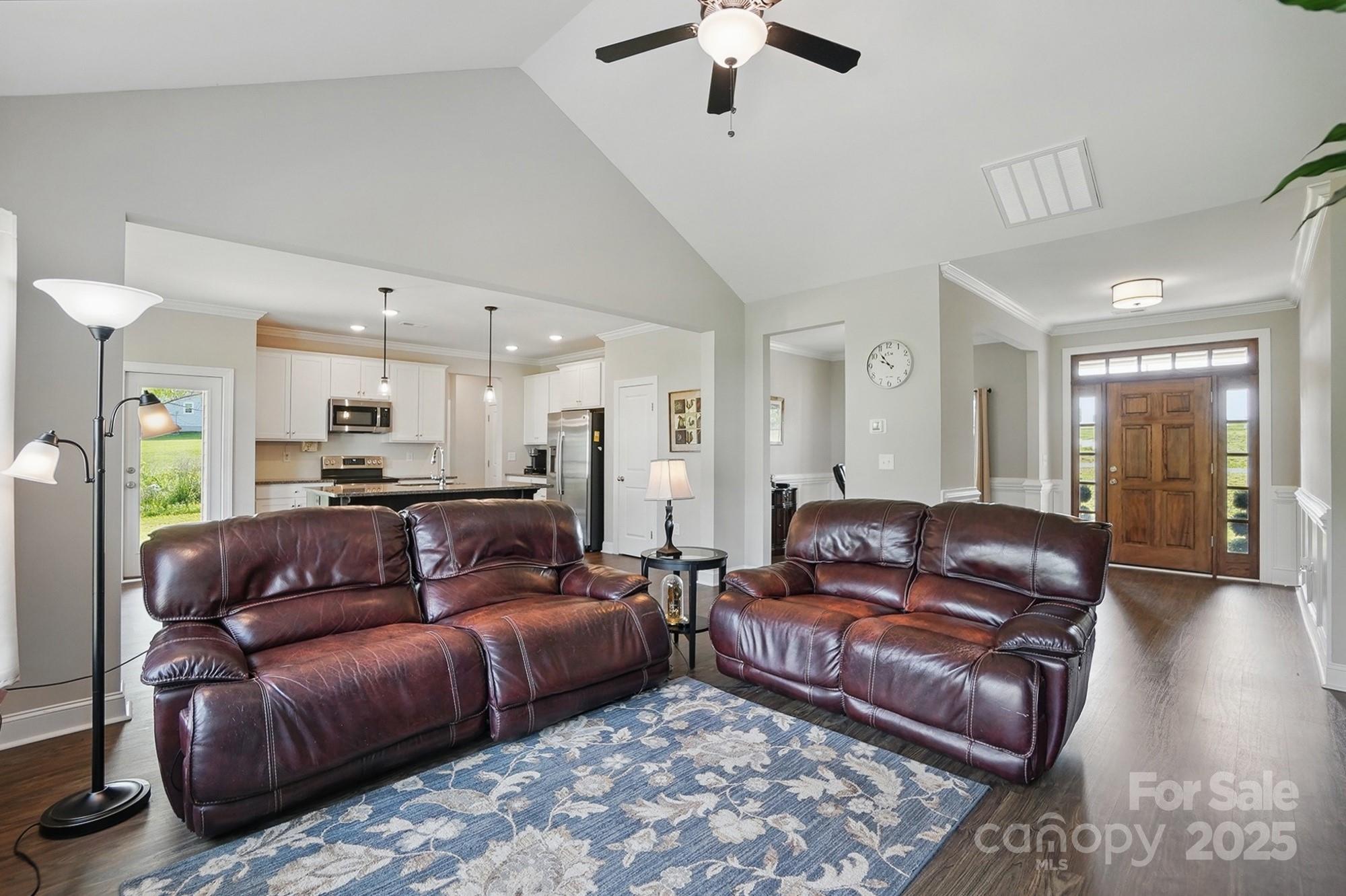 3013 Isle Lane — Monroe