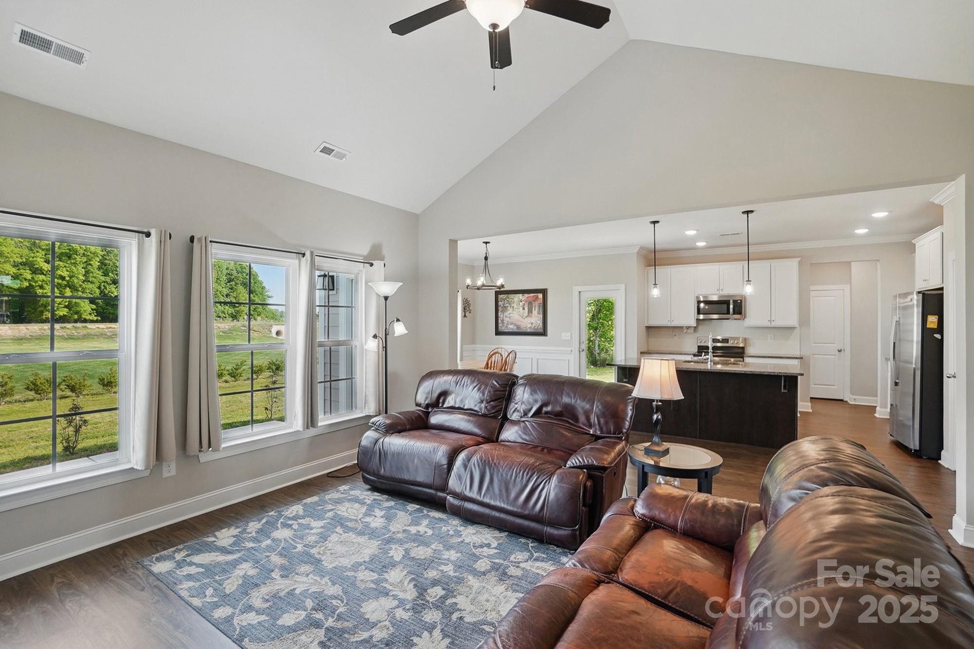 3013 Isle Lane — Monroe