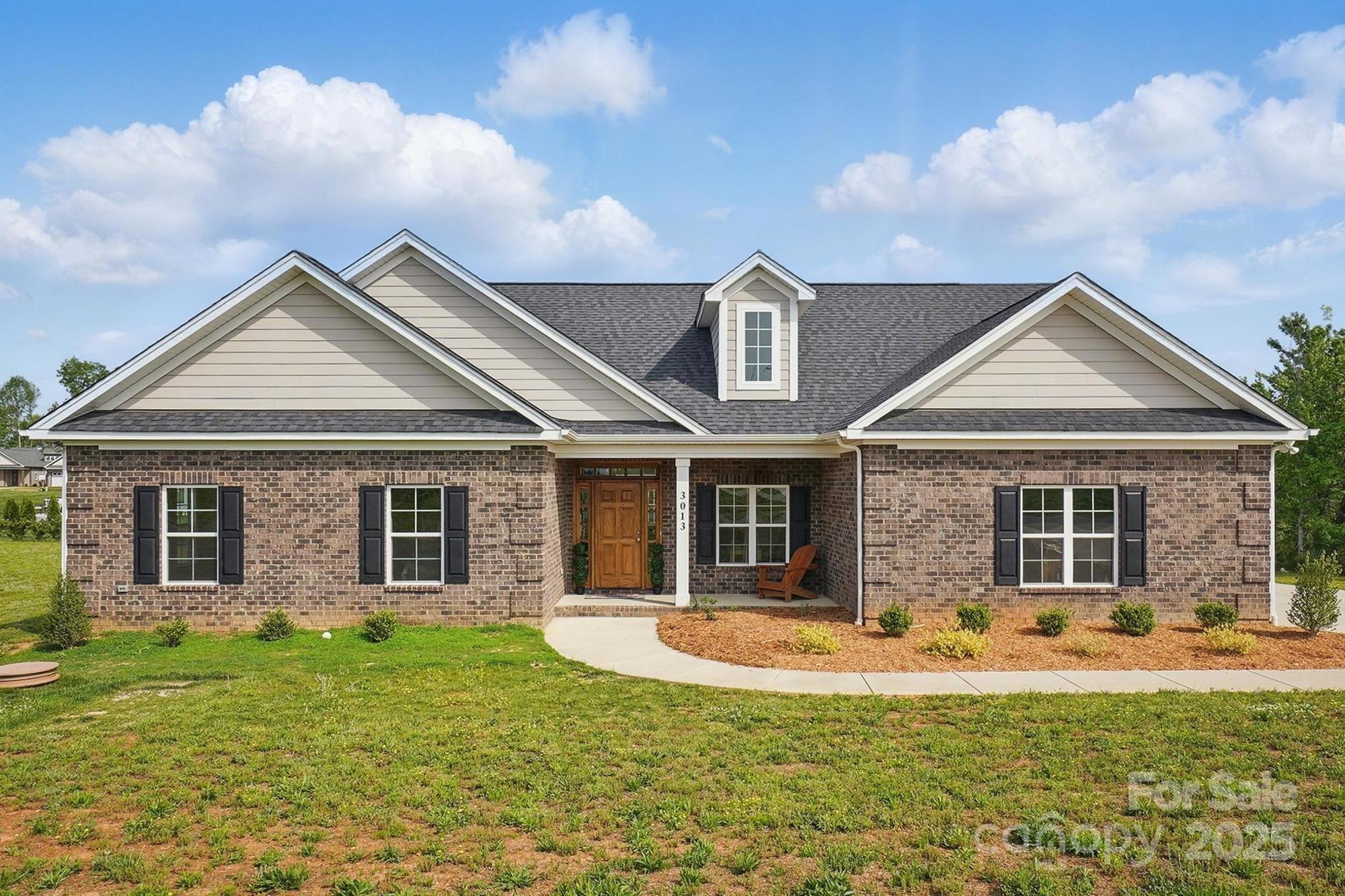3013 Isle Lane — Monroe