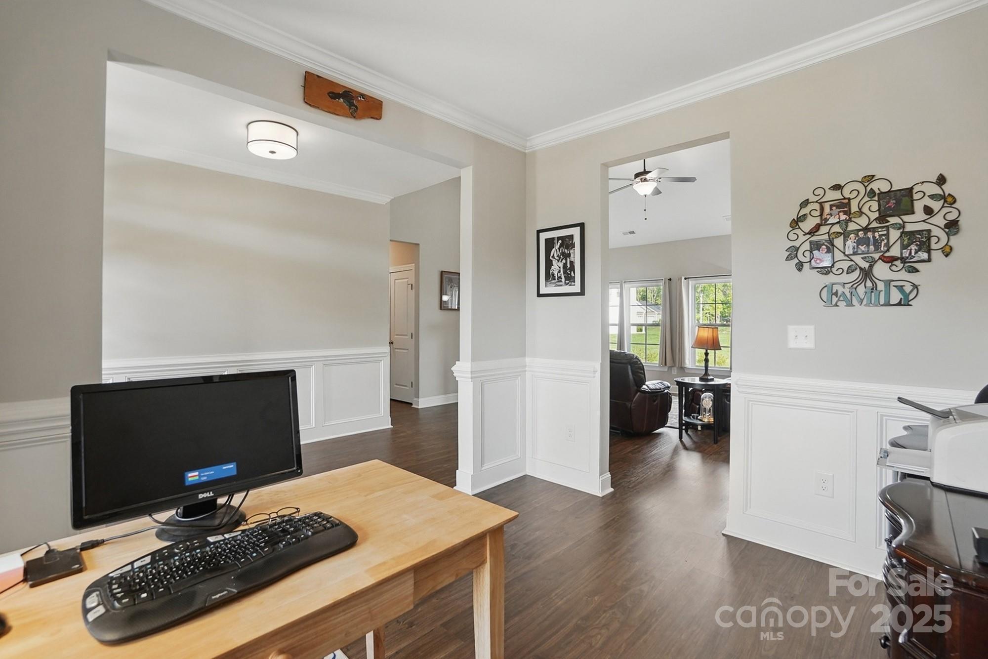 3013 Isle Lane — Monroe